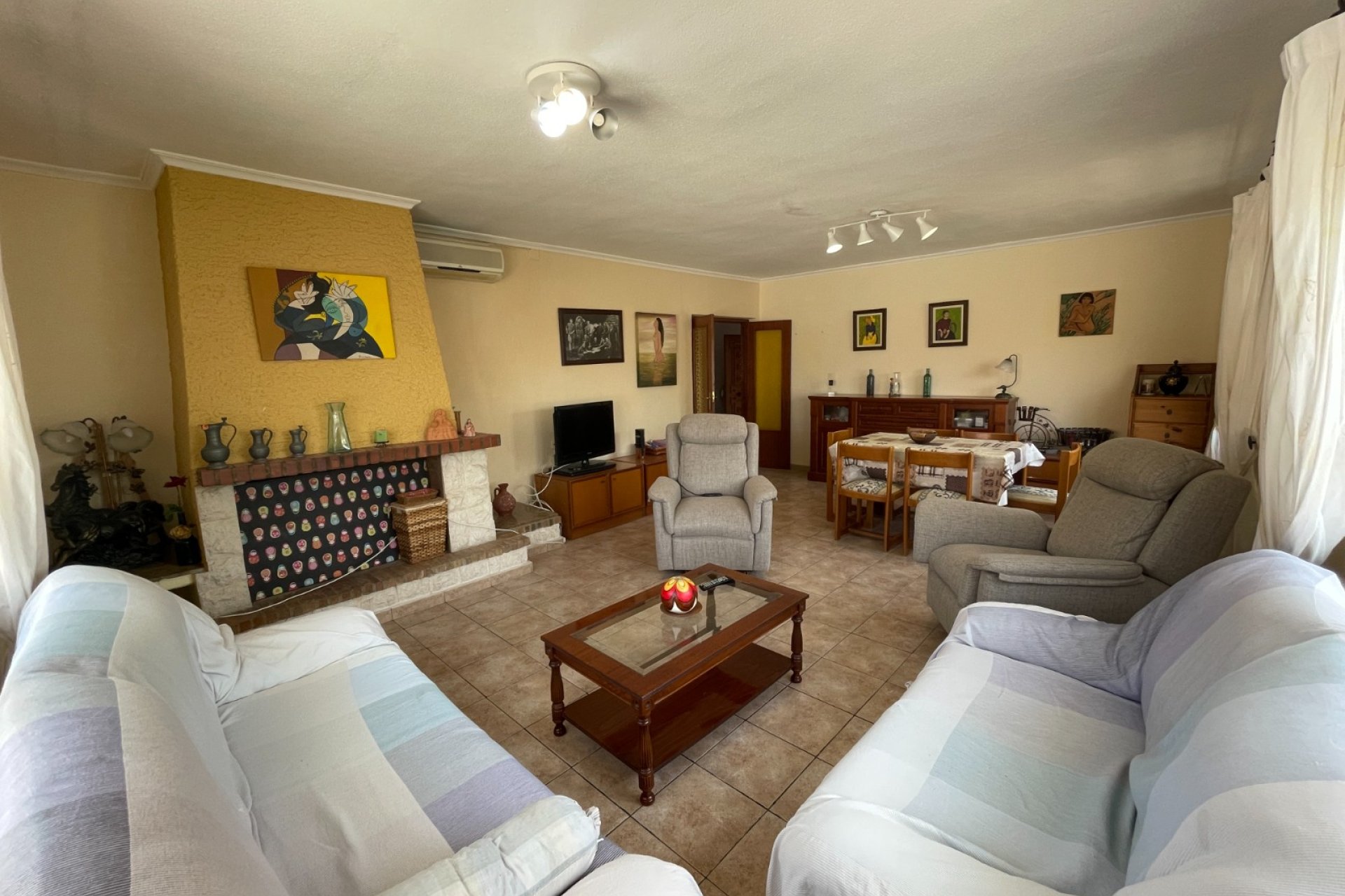 Resale - Villa -
Benijofar - Costa Blanca