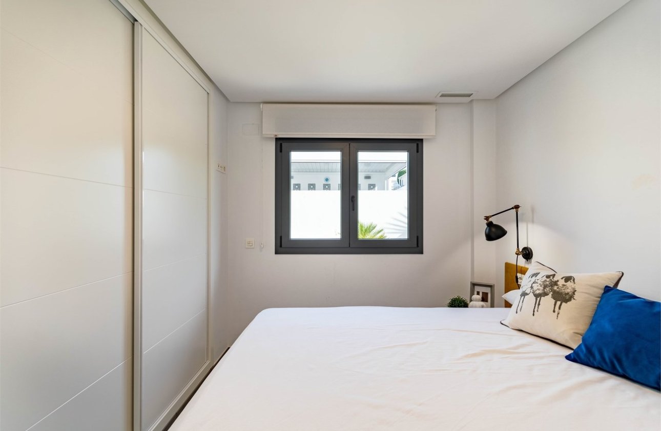 Resale - Villa -
Benijofar - Costa Blanca