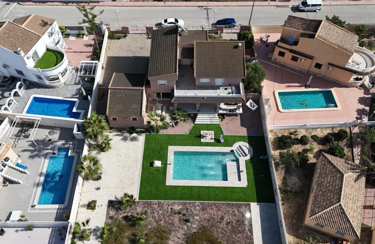 Resale - Villa -
Benijofar - Costa Blanca