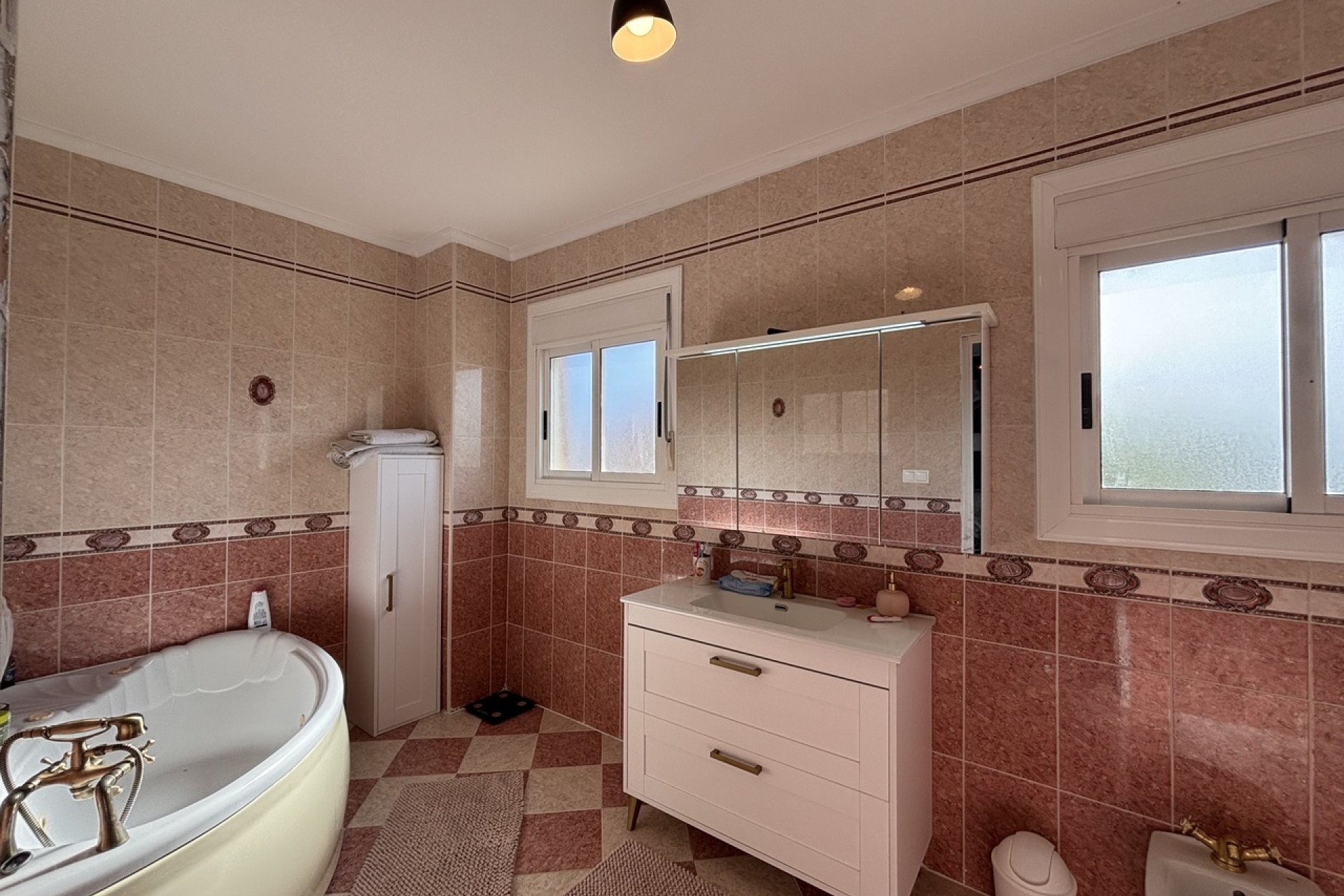 Resale - Villa -
Benijofar - Costa Blanca