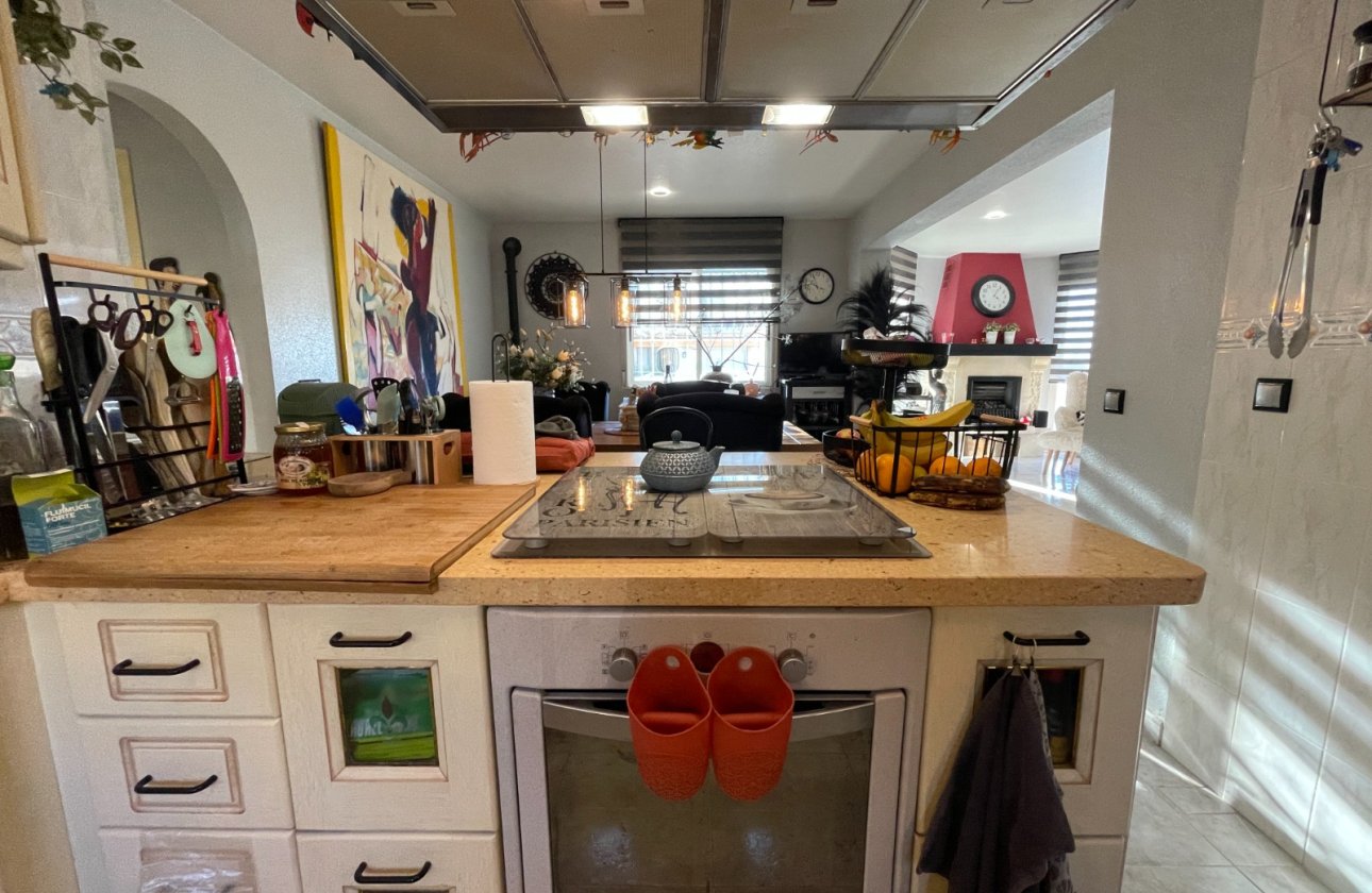 Resale - Villa -
Benijofar - Costa Blanca