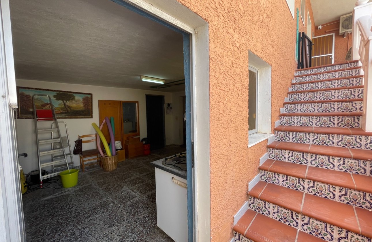 Resale - Villa -
Benijofar - Costa Blanca