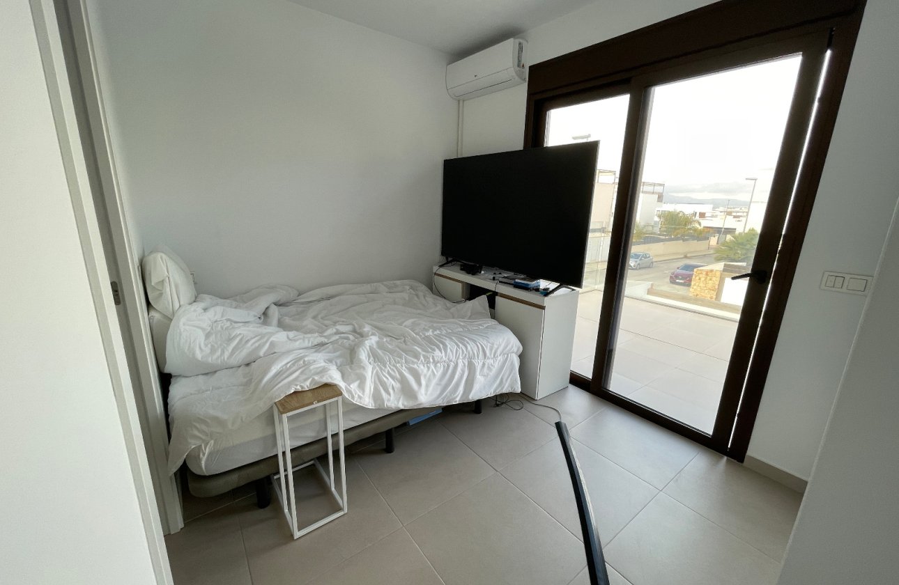 Resale - Villa -
Benijofar - Costa Blanca