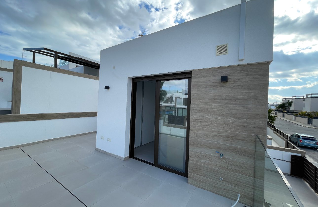 Resale - Villa -
Benijofar - Costa Blanca