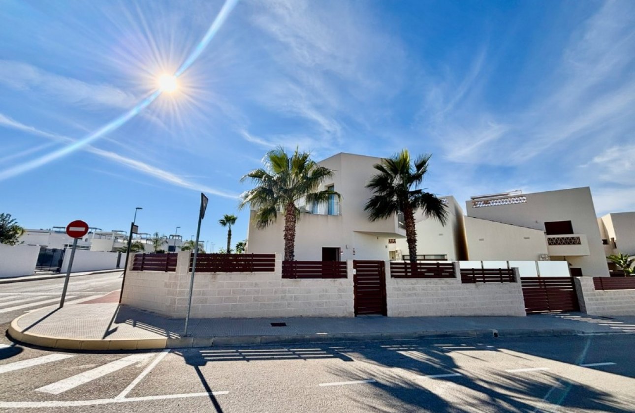 Resale - Villa -
Benijofar - Costa Blanca