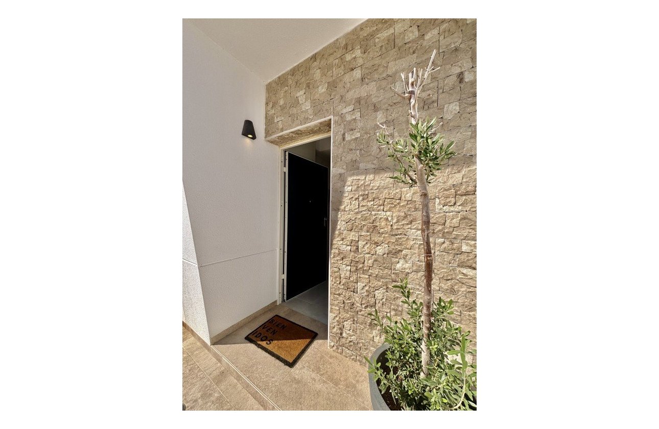 Resale - Villa -
Benijofar - Costa Blanca