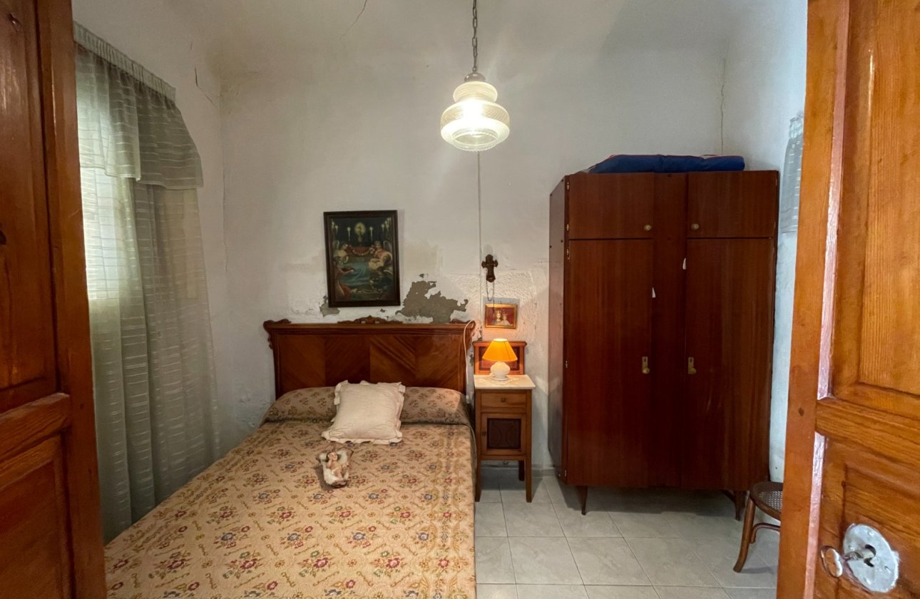 Resale - Villa -
Benijofar - Costa Blanca