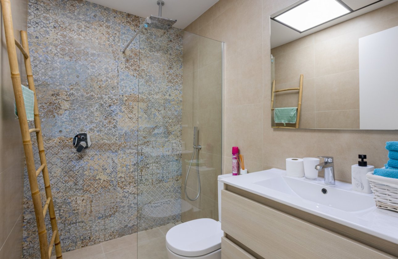 Resale - Villa -
Benijofar - Costa Blanca