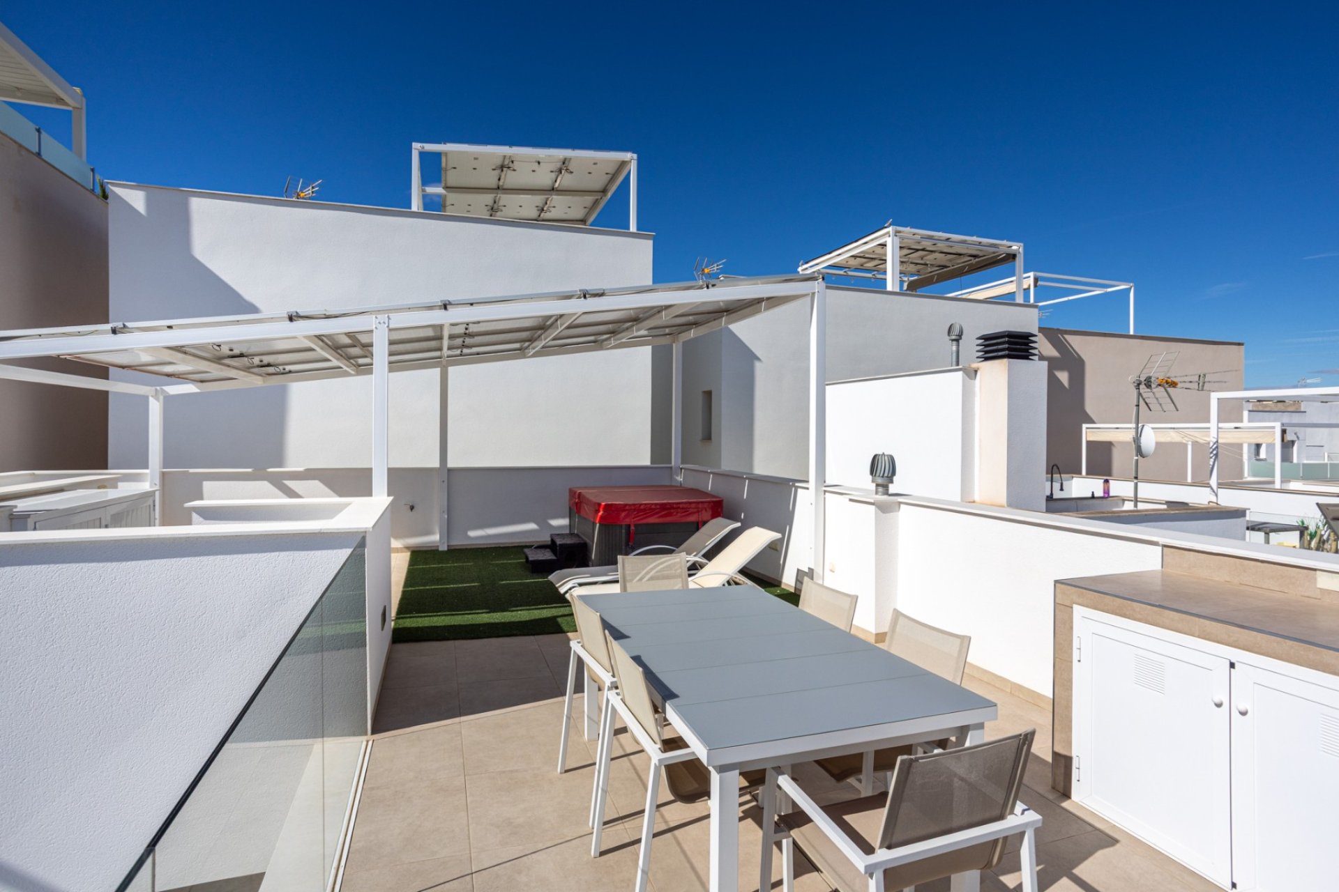 Resale - Villa -
Benijofar - Costa Blanca