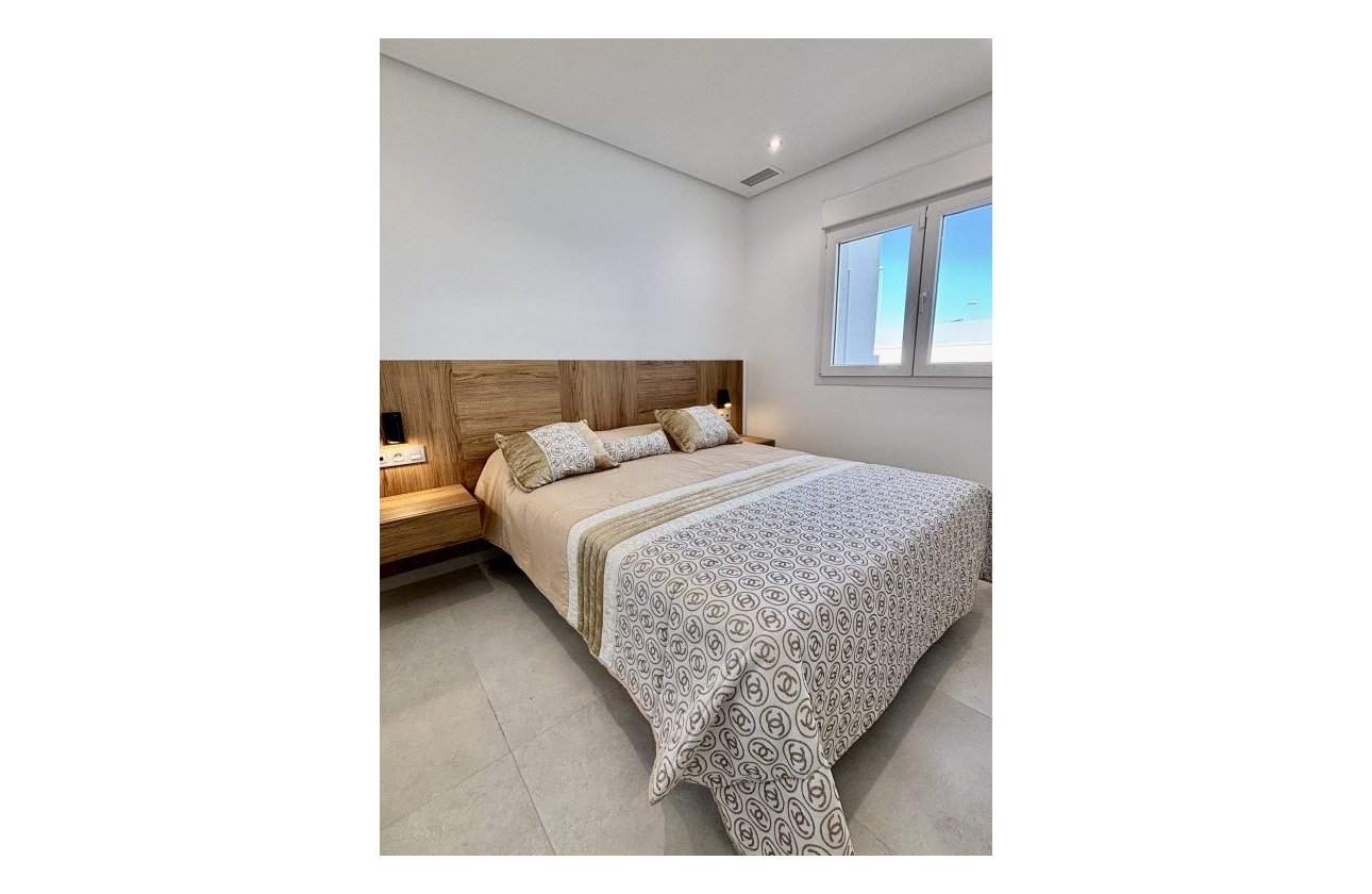 Resale - Villa -
Benijofar - Costa Blanca