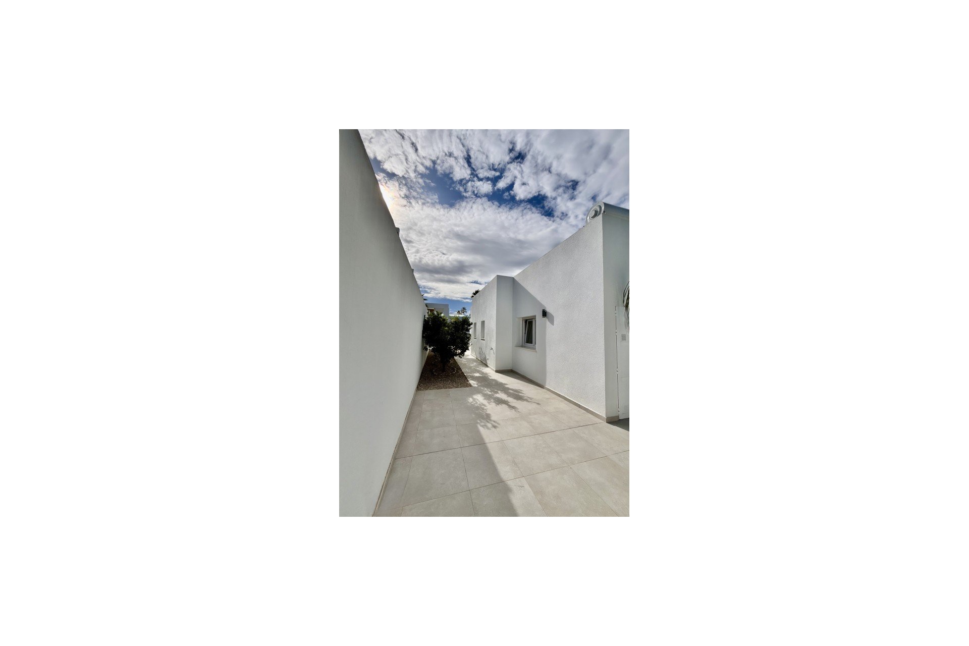 Resale - Villa -
Benijofar - Costa Blanca