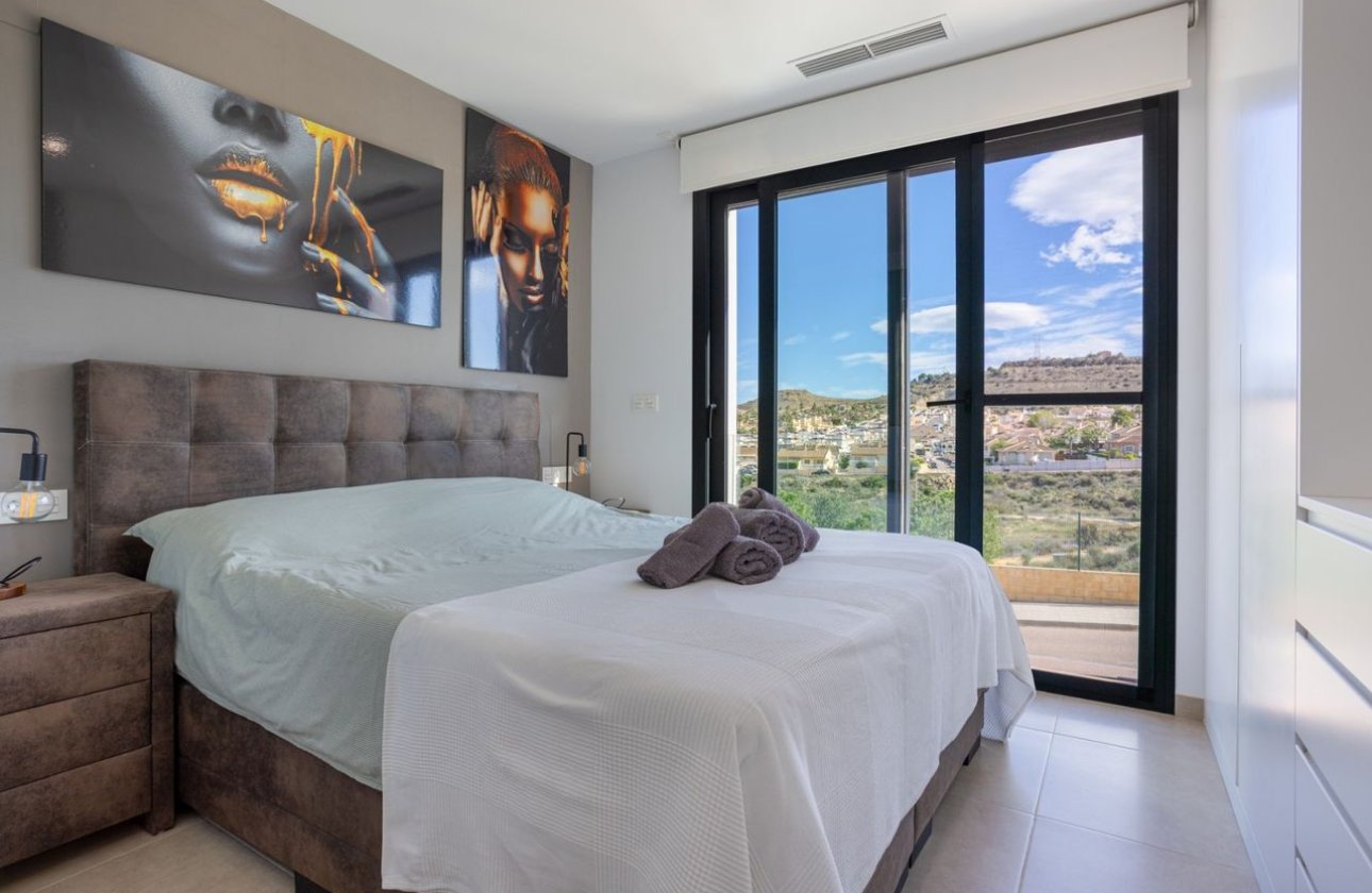 Resale - Villa -
Benijofar - Costa Blanca