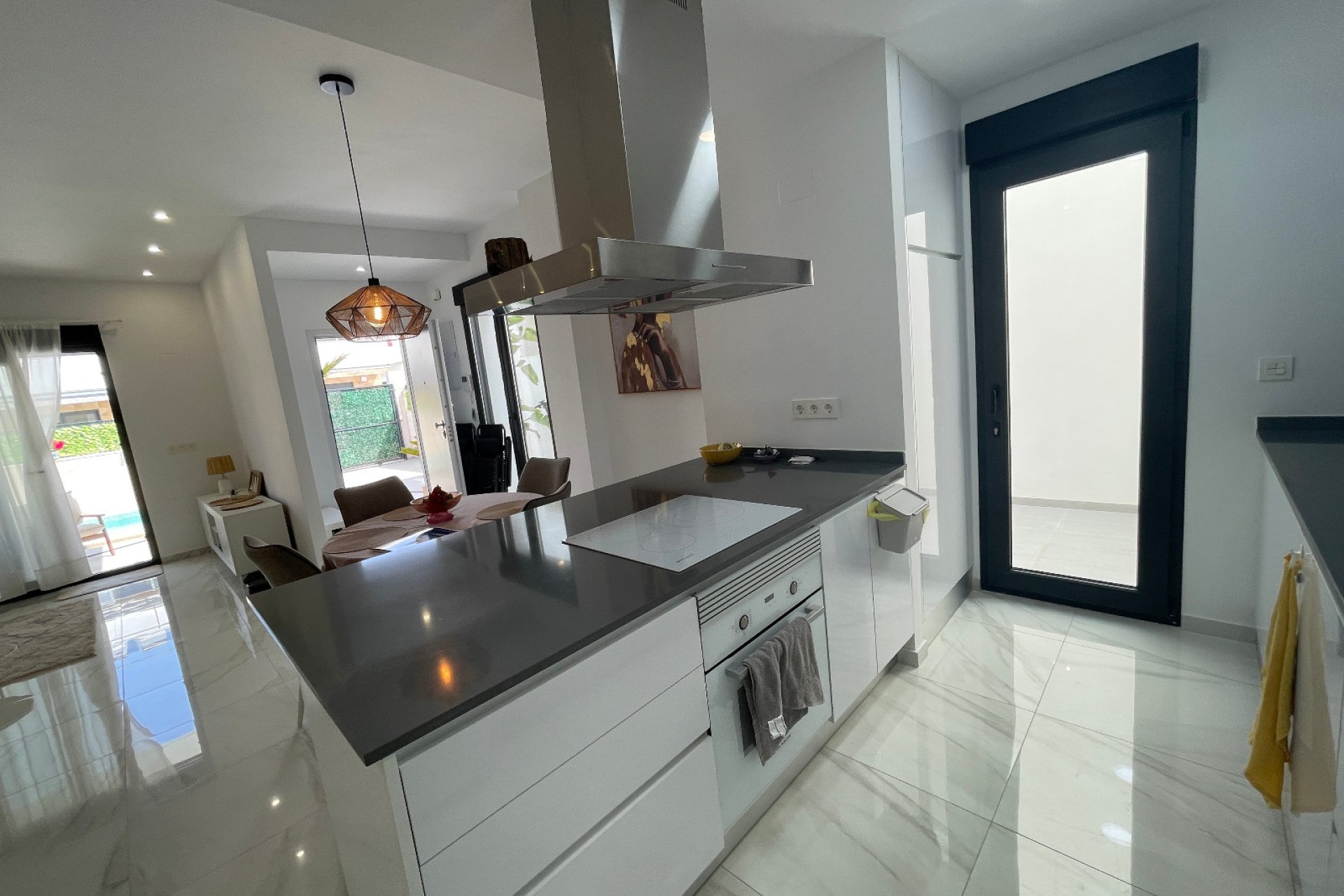 Resale - Villa -
Benijofar - Costa Blanca