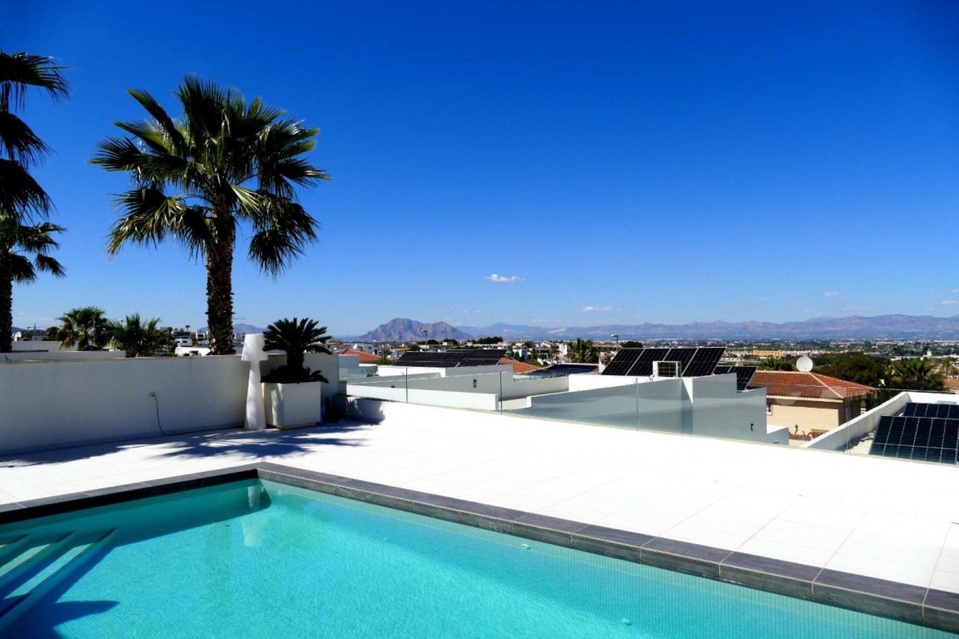 Resale - Villa -
Benijofar - Costa Blanca