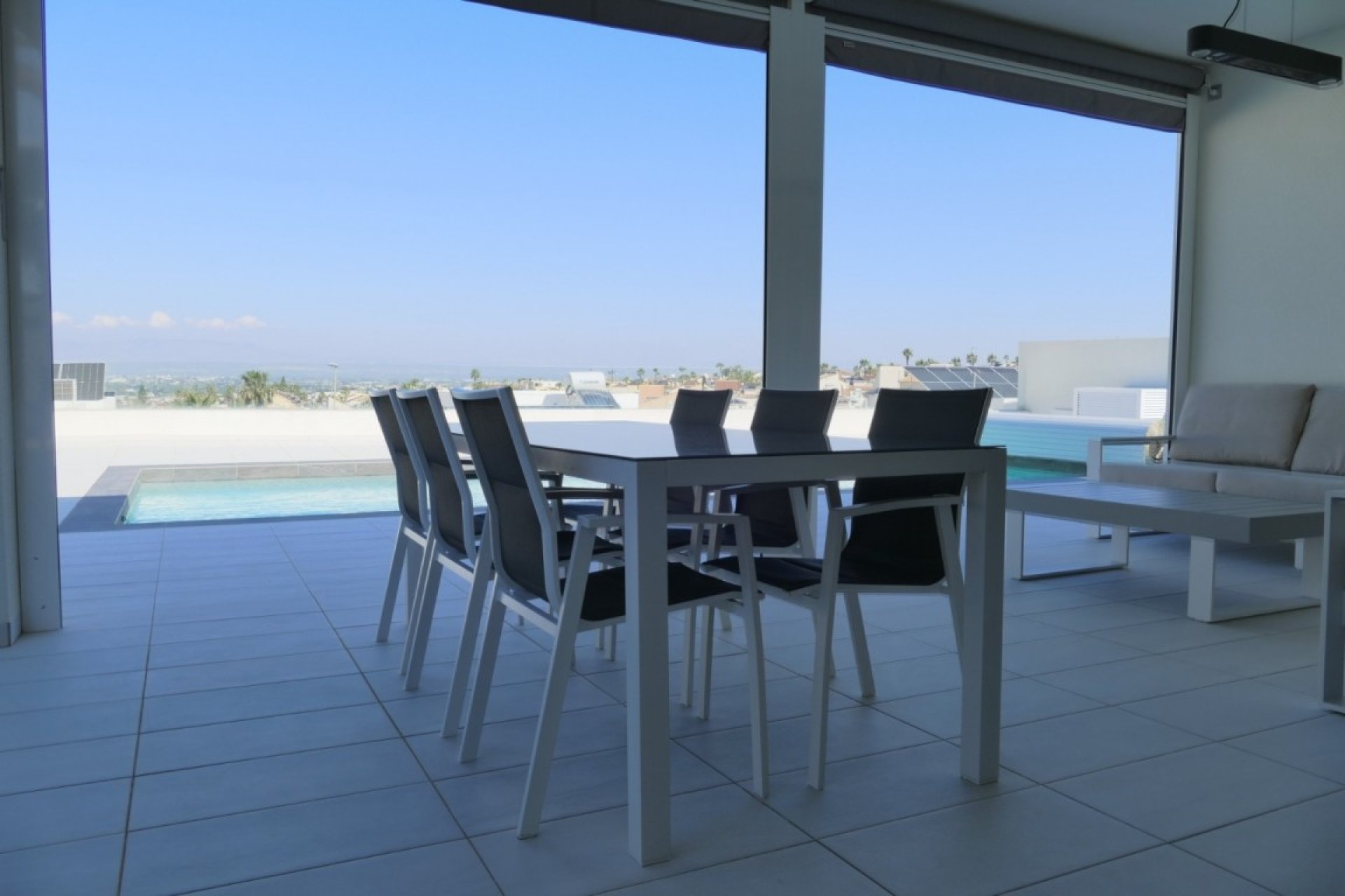 Resale - Villa -
Benijofar - Costa Blanca