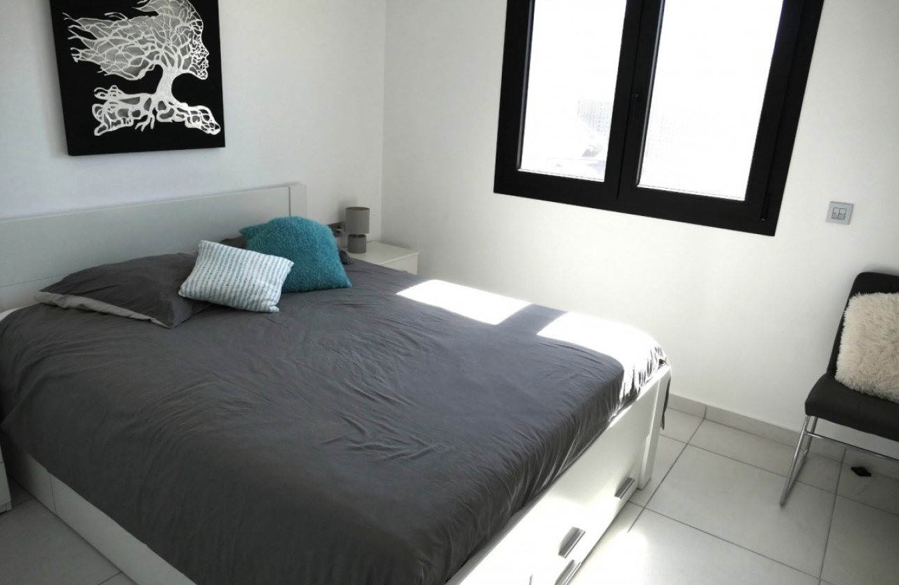 Resale - Villa -
Benijofar - Costa Blanca