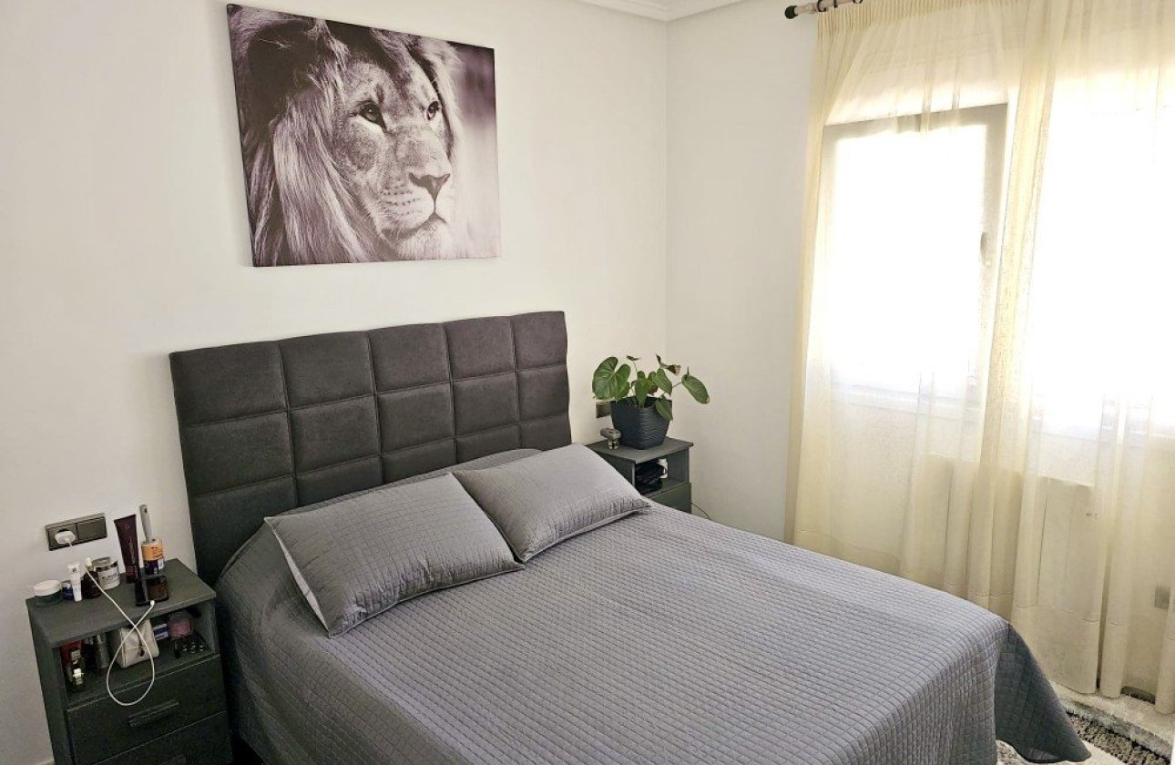 Resale - Villa -
Benijofar - Costa Blanca