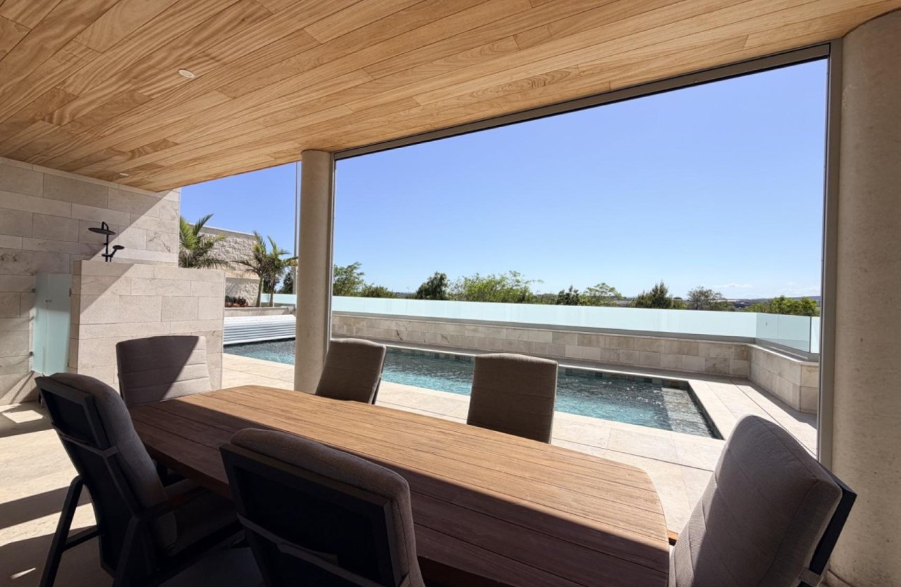 Resale - Villa -
Benijofar - Costa Blanca
