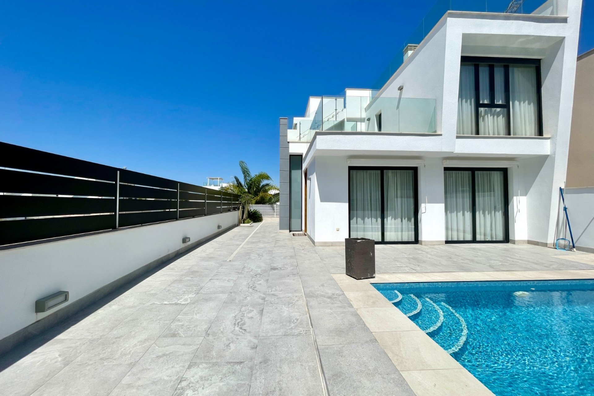 Resale - Villa -
Benijofar - Costa Blanca