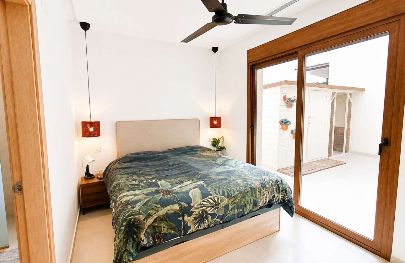 Resale - Villa -
Benijofar - Costa Blanca