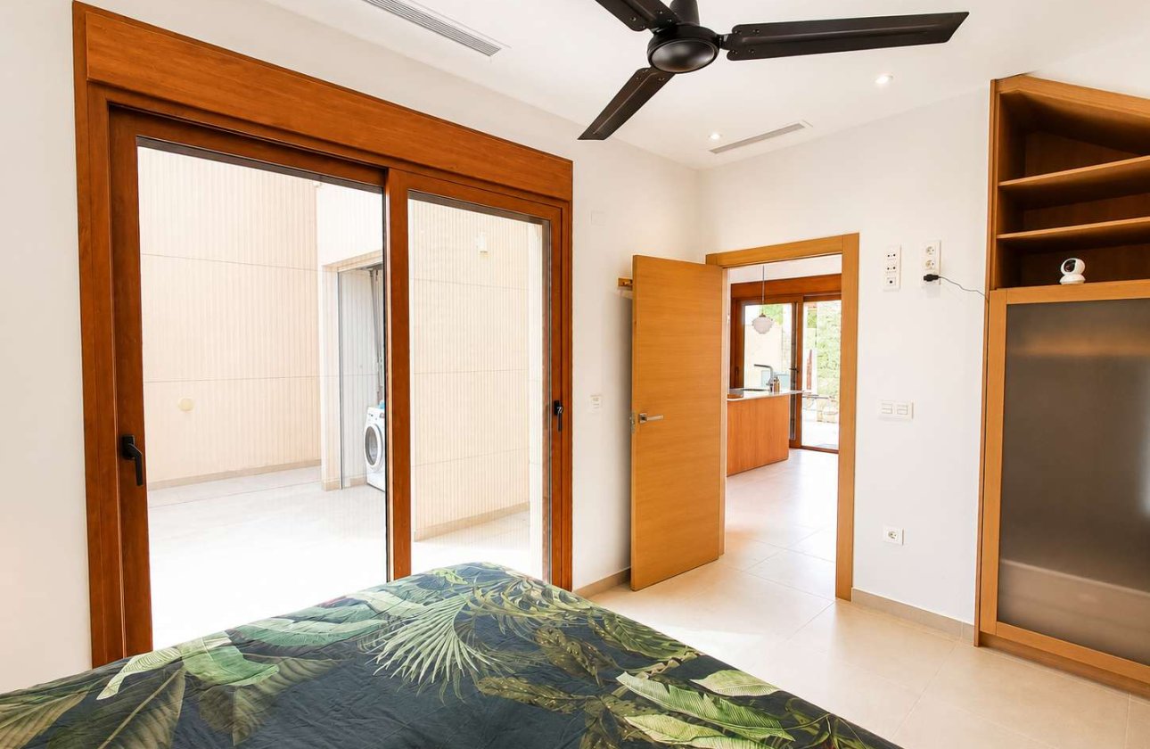 Resale - Villa -
Benijofar - Costa Blanca