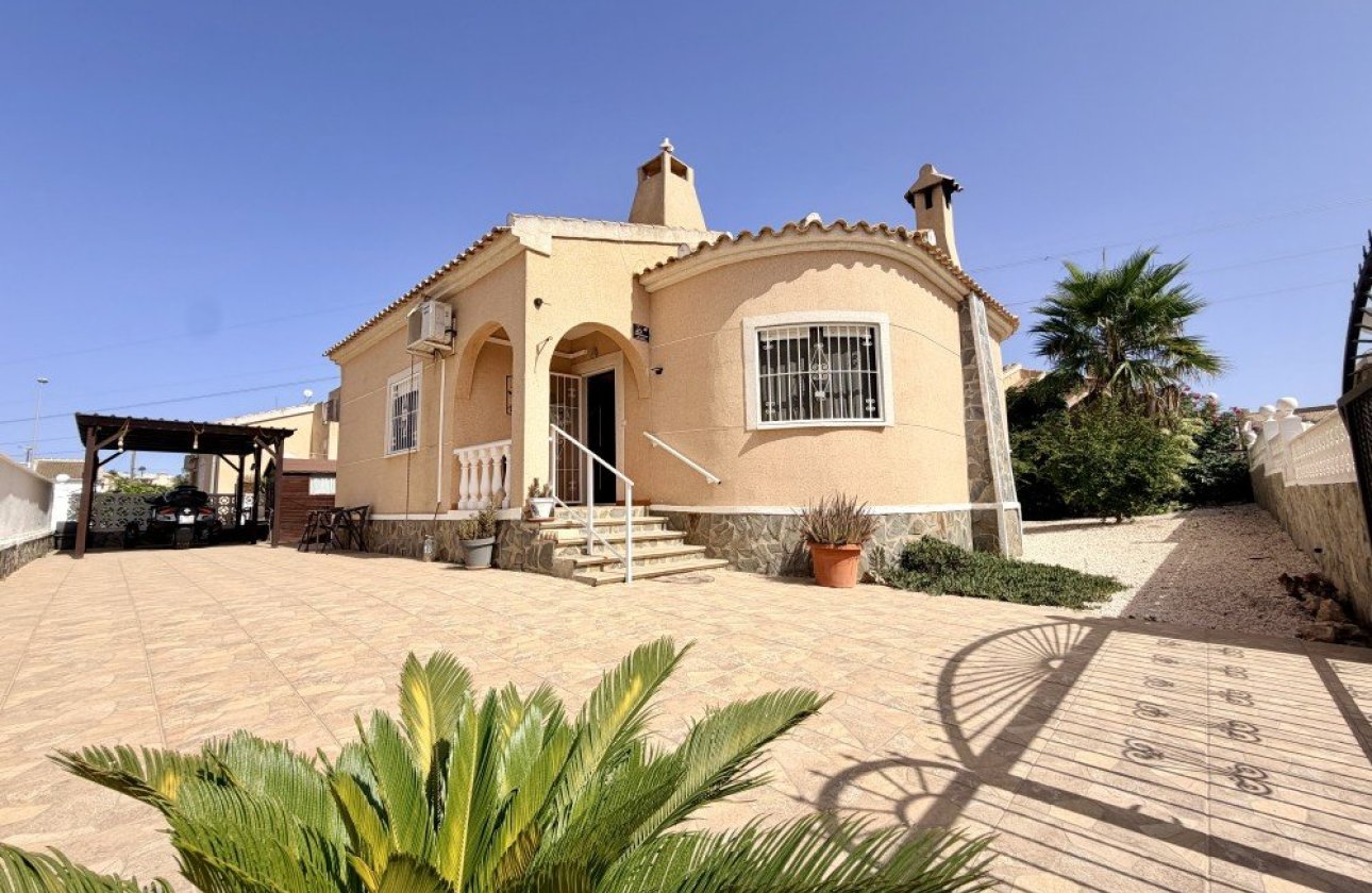 Resale - Villa -
Benijofar - Costa Blanca