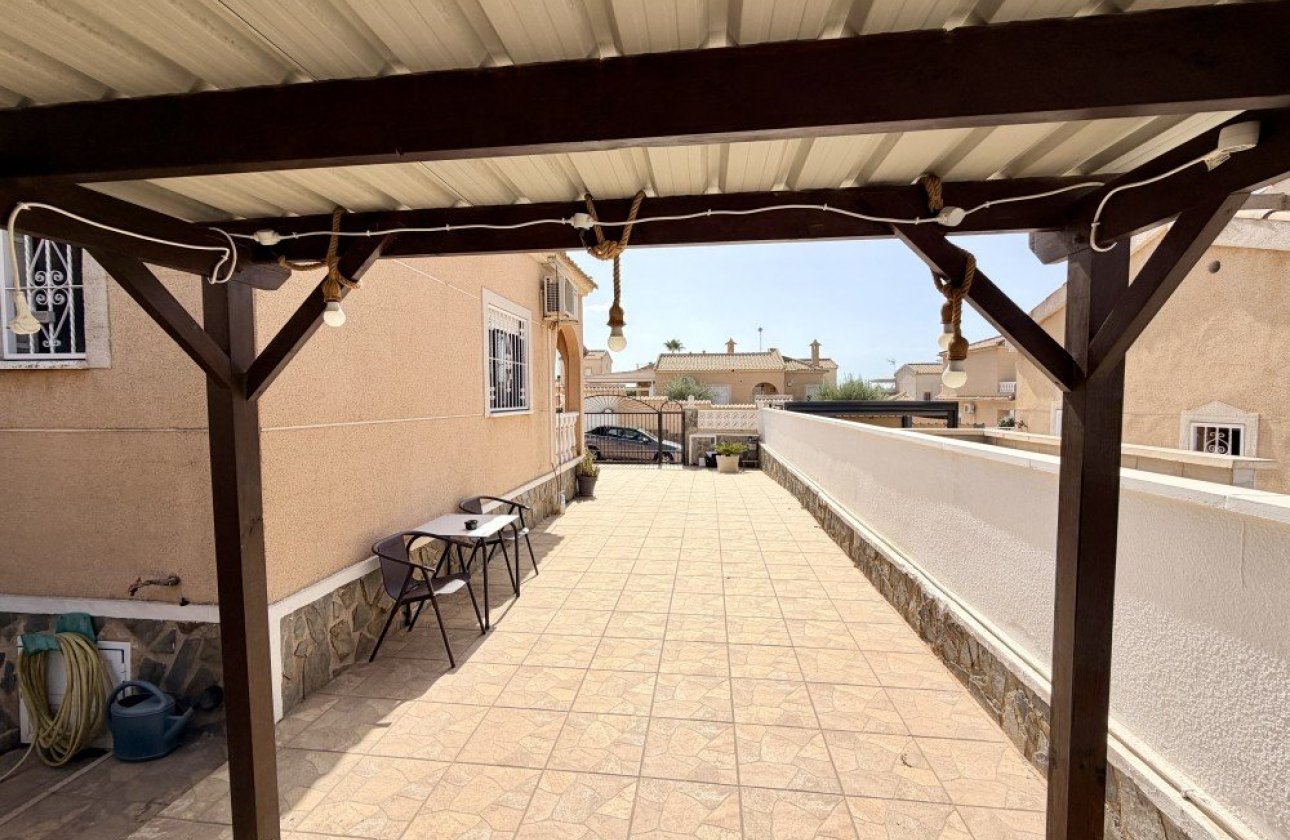 Resale - Villa -
Benijofar - Costa Blanca