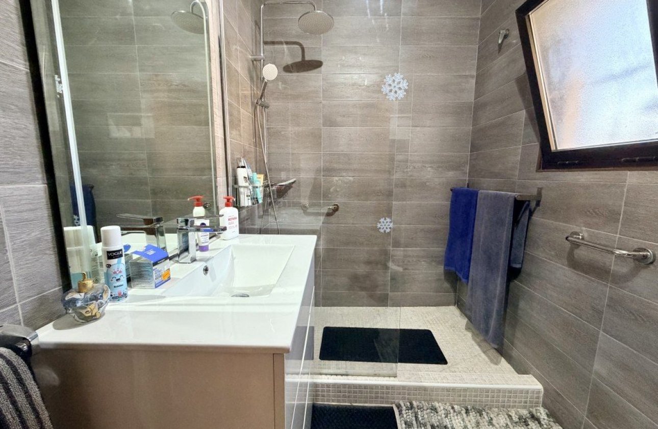 Resale - Villa -
Benijofar - Costa Blanca