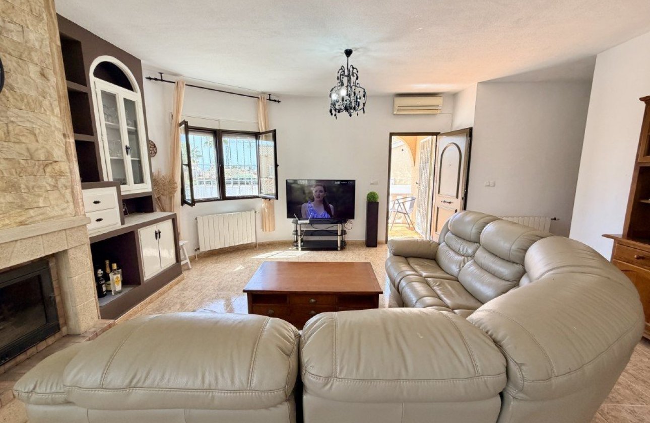 Resale - Villa -
Benijofar - Costa Blanca