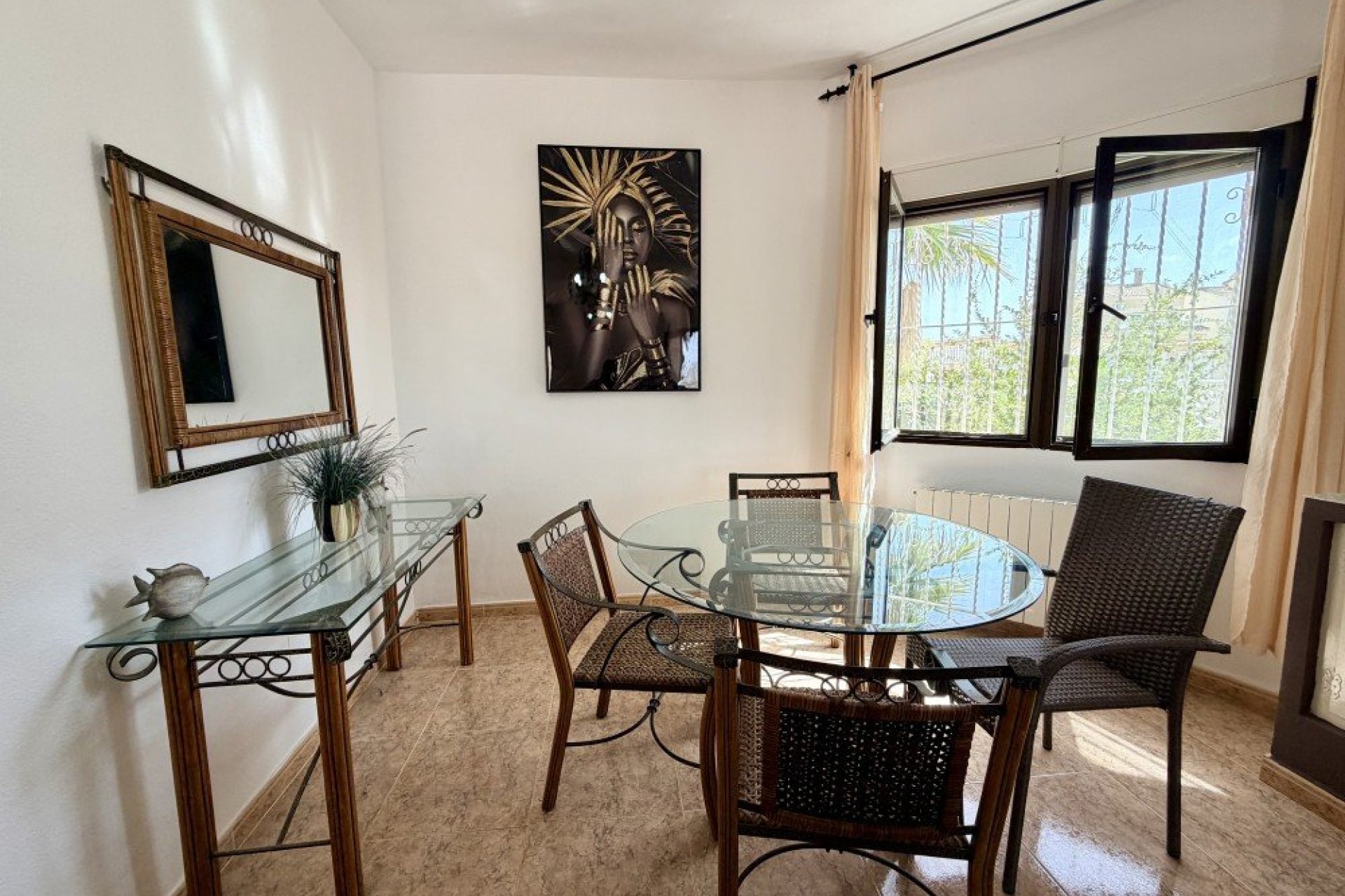Resale - Villa -
Benijofar - Costa Blanca