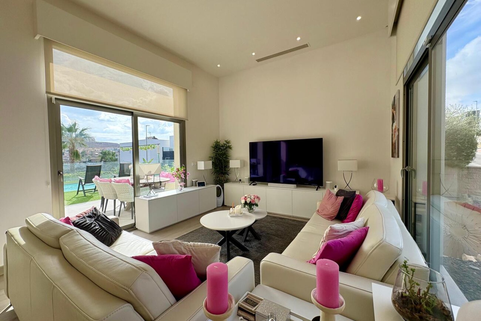 Resale - Villa -
Benijofar - Costa Blanca