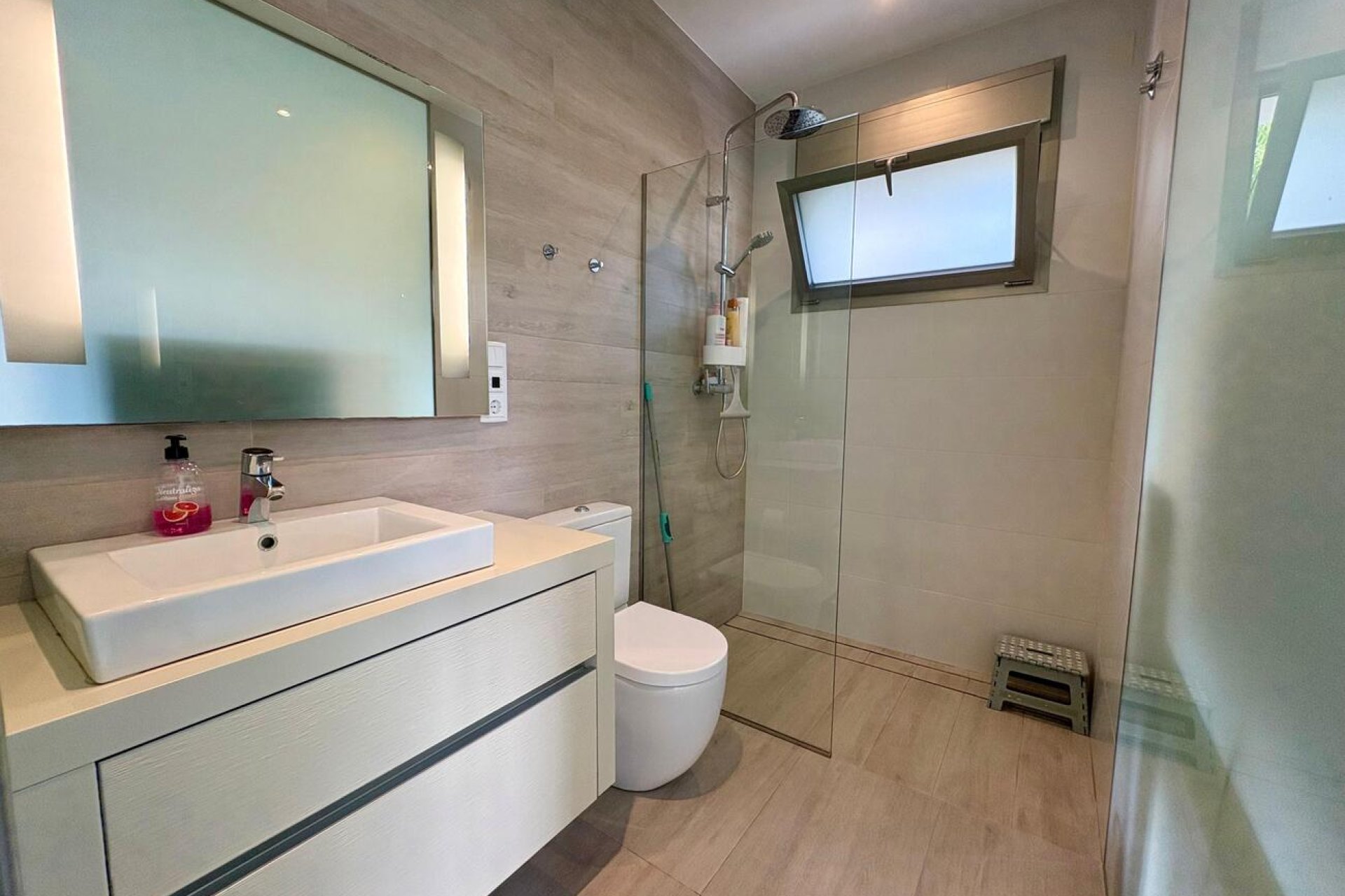 Resale - Villa -
Benijofar - Costa Blanca