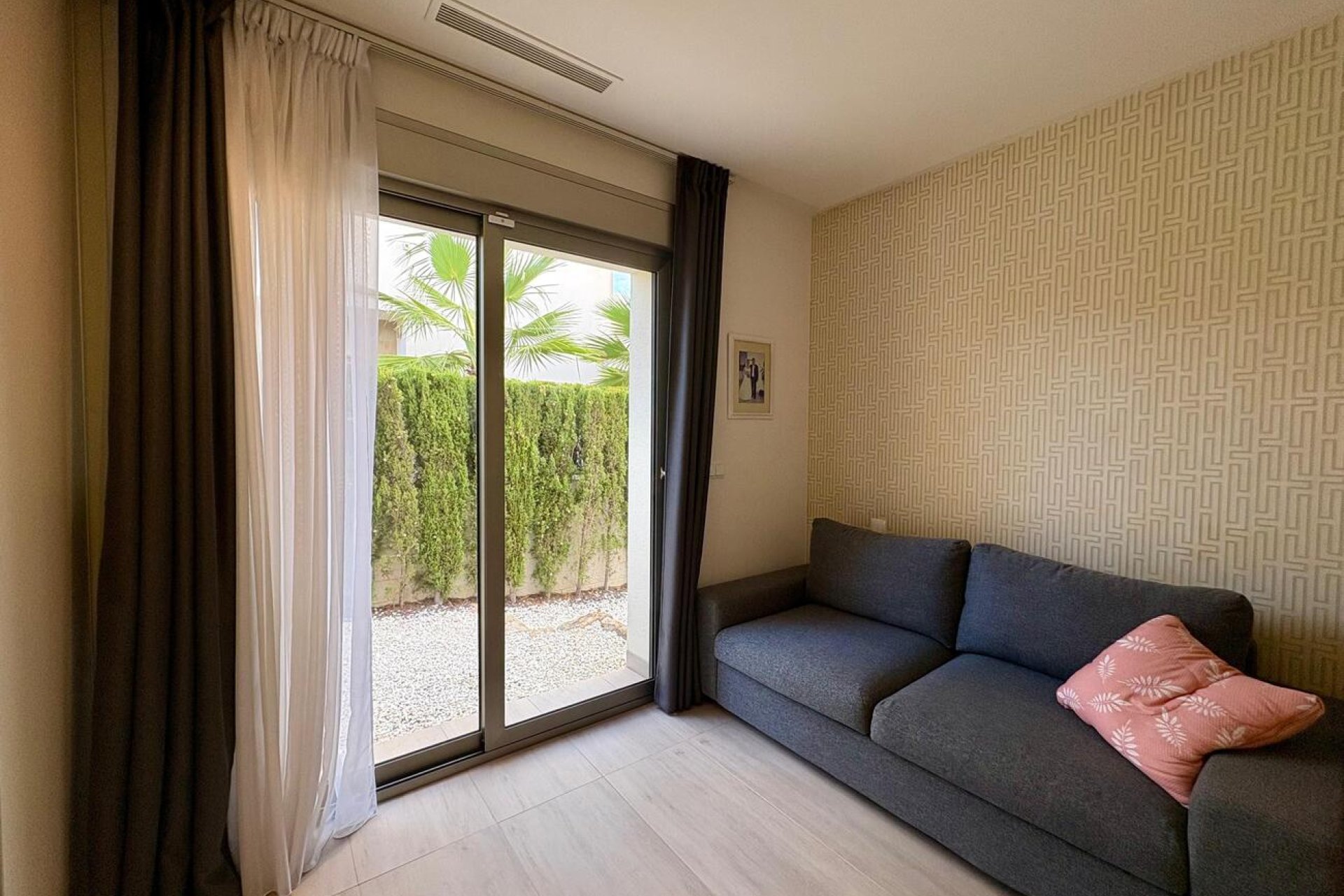 Resale - Villa -
Benijofar - Costa Blanca