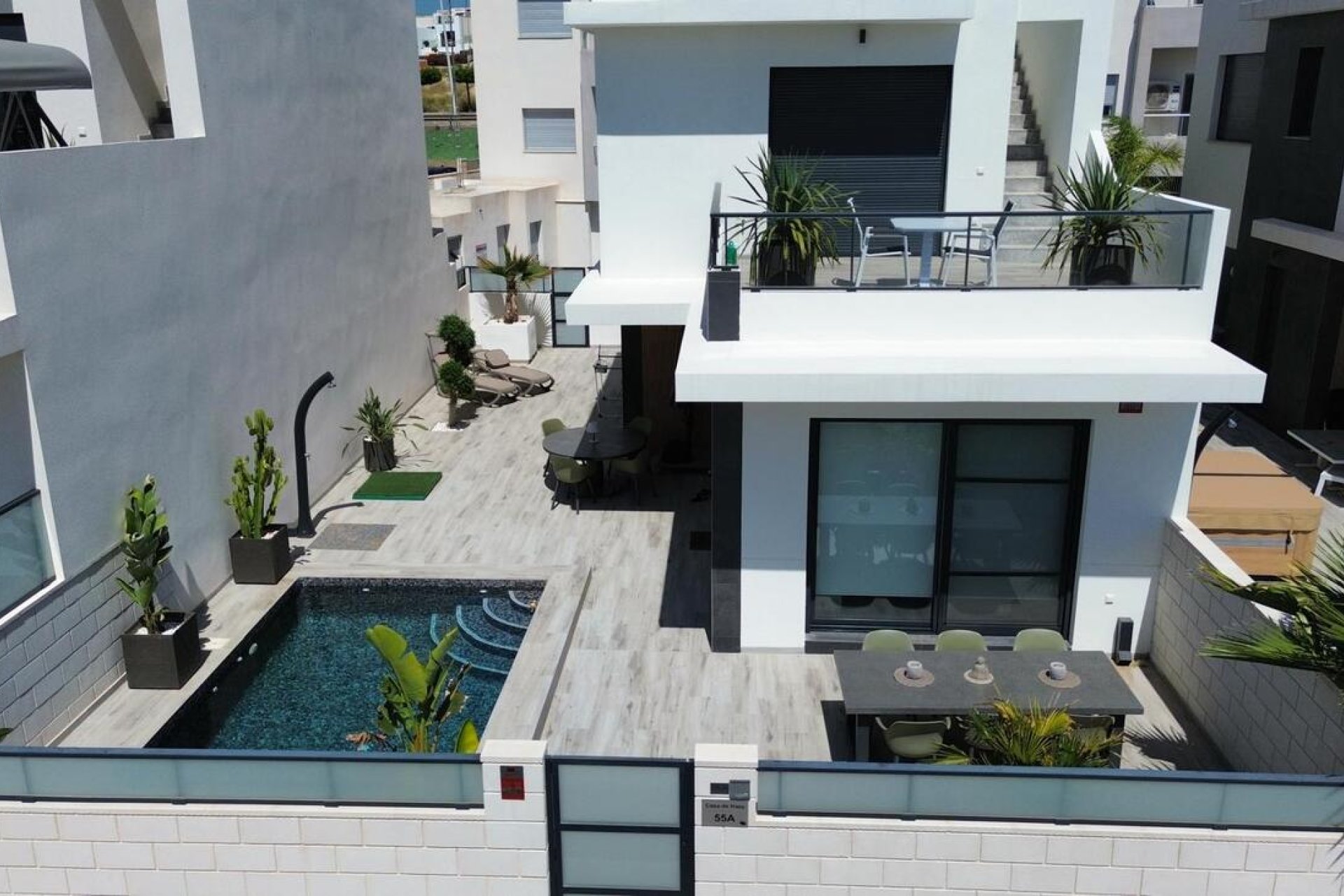 Resale - Villa -
Benijofar