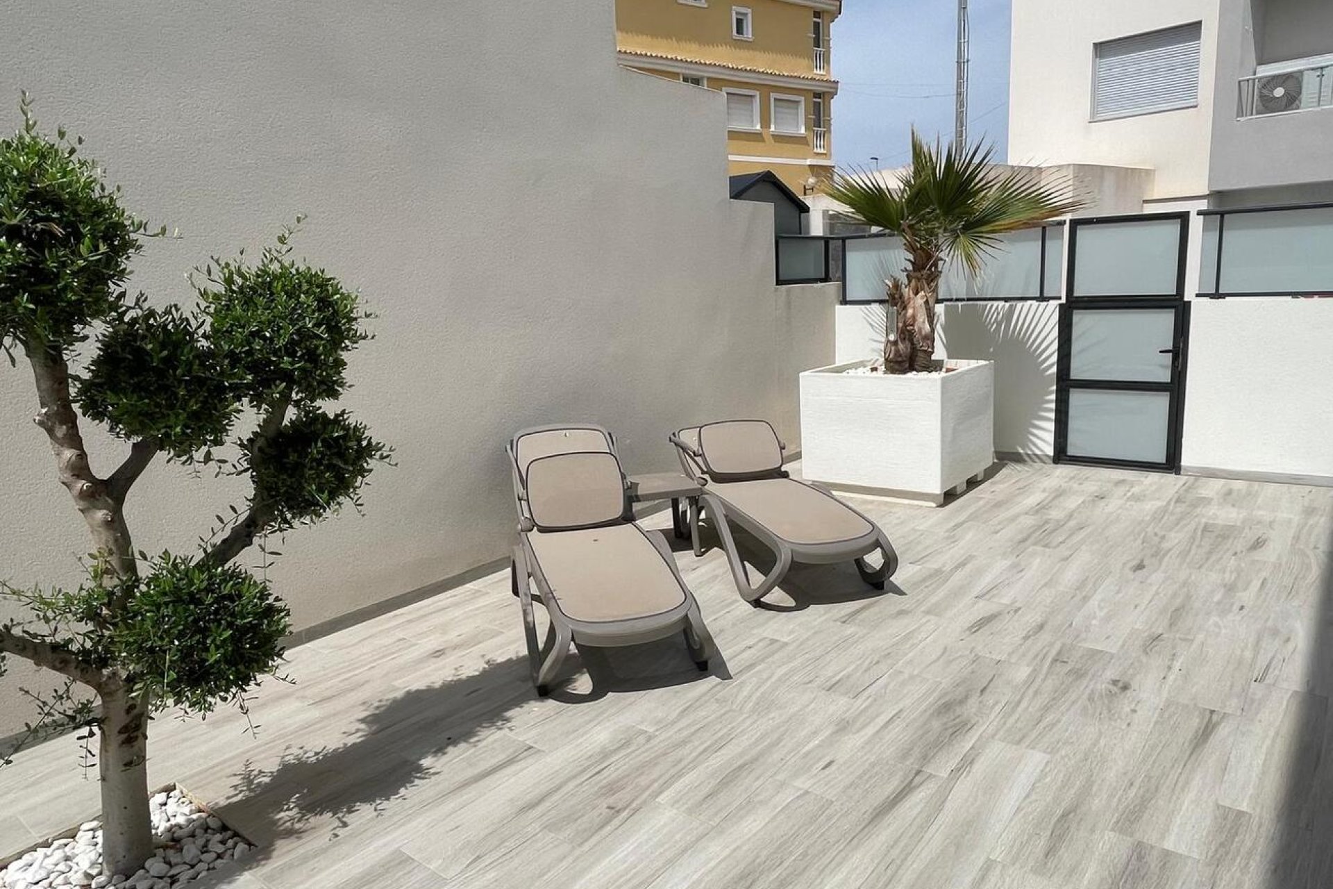 Resale - Villa -
Benijofar
