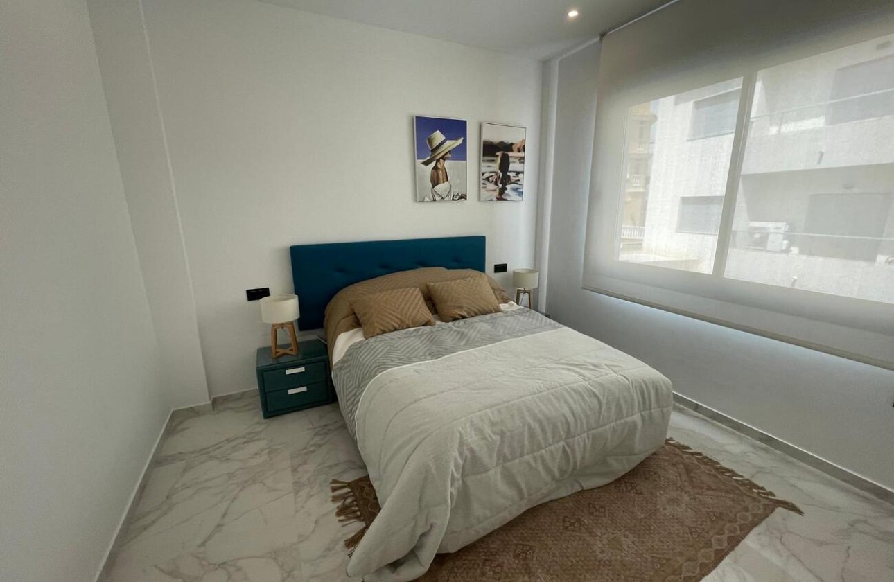 Resale - Villa -
Benijofar
