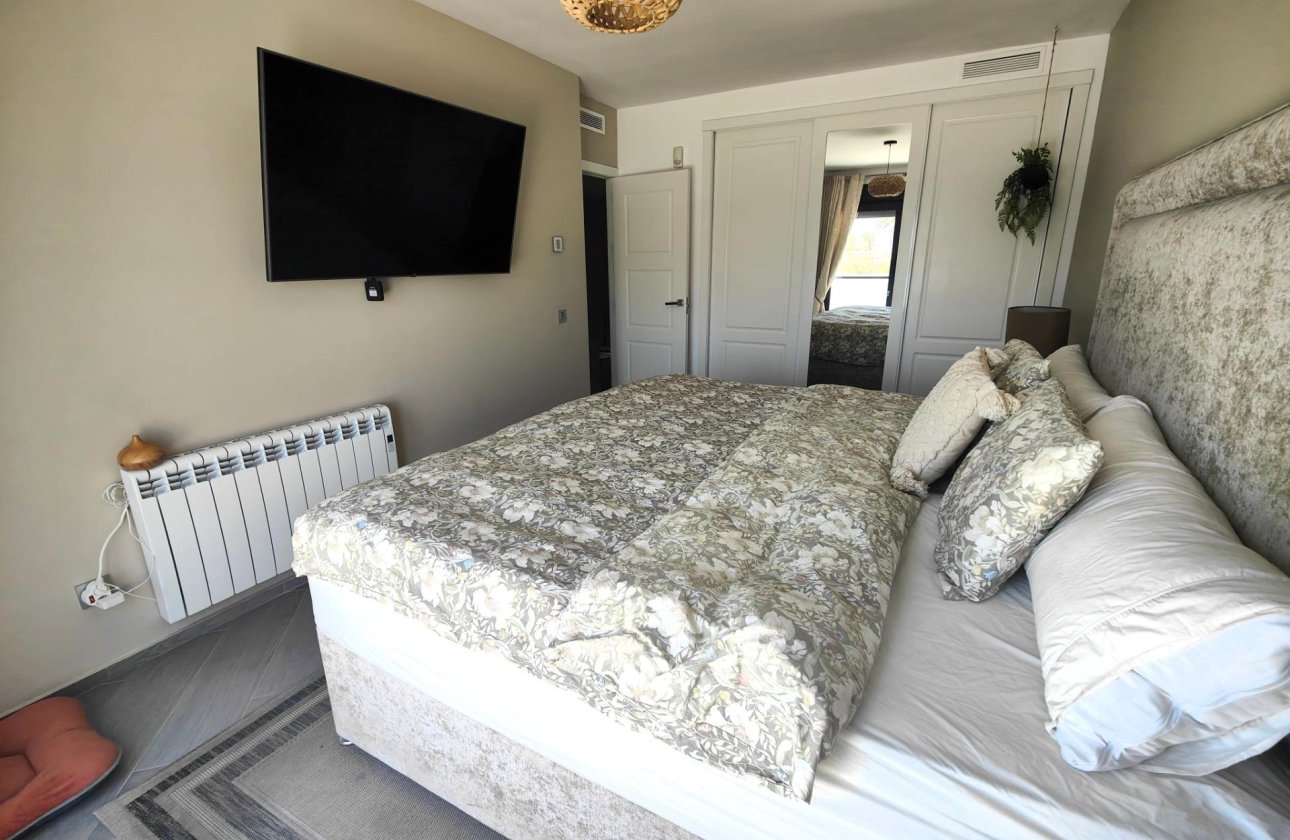 Resale - Villa -
Cabo Roig - Costa Blanca