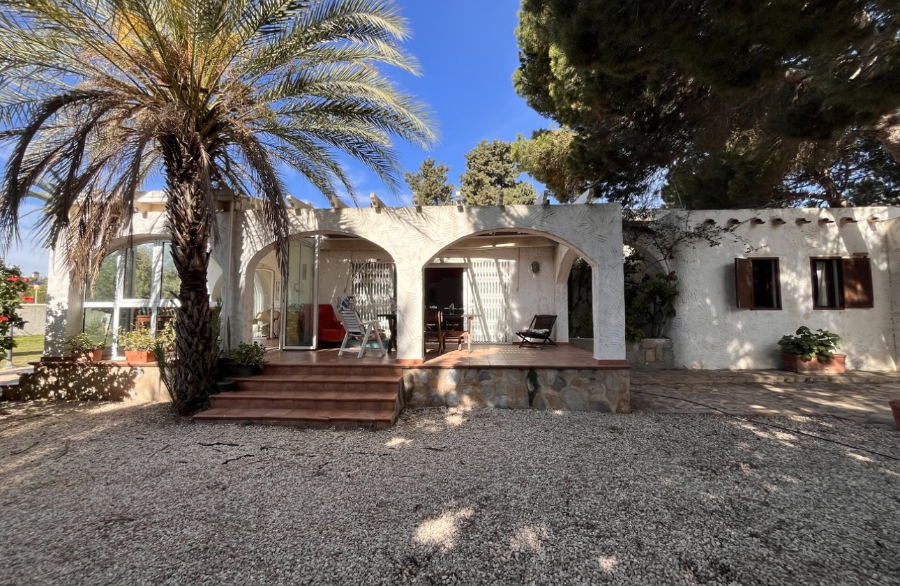 Resale - Villa -
Cabo Roig - Costa Blanca