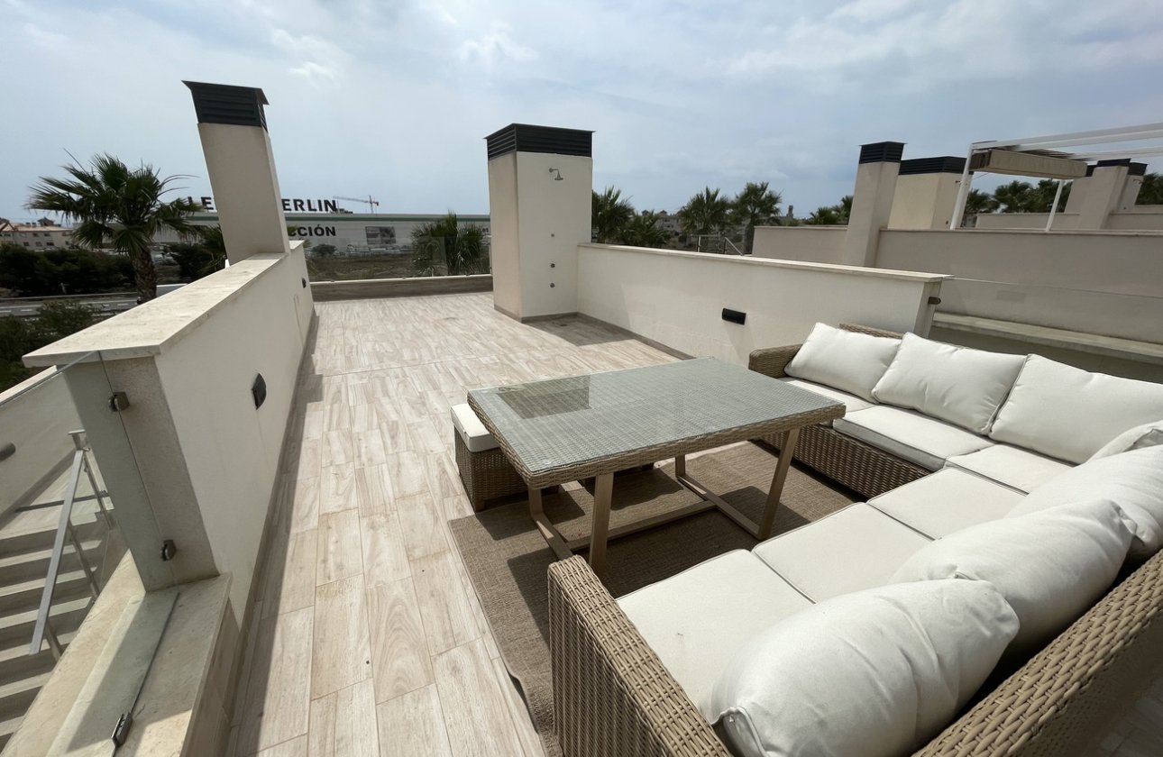 Resale - Villa -
Cabo Roig - Costa Blanca