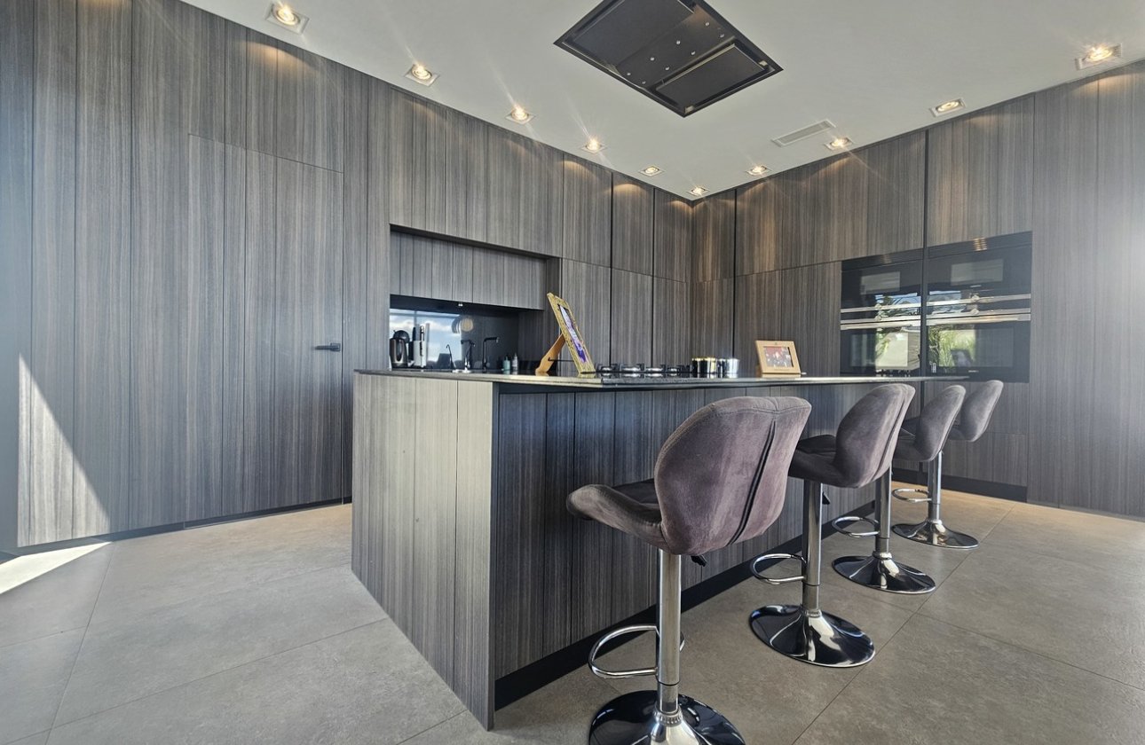 Resale - Villa -
Cabo Roig - Costa Blanca