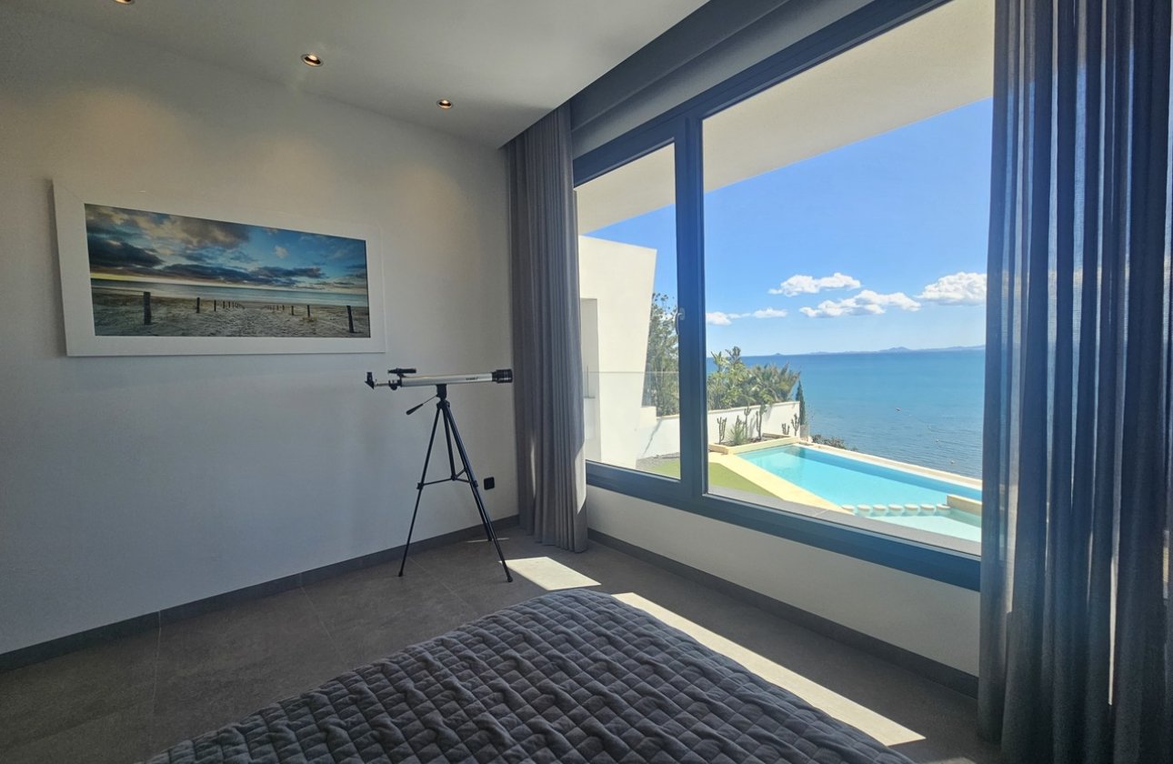 Resale - Villa -
Cabo Roig - Costa Blanca