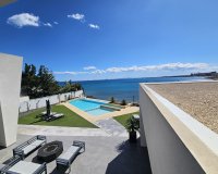 Resale - Villa -
Cabo Roig - Costa Blanca