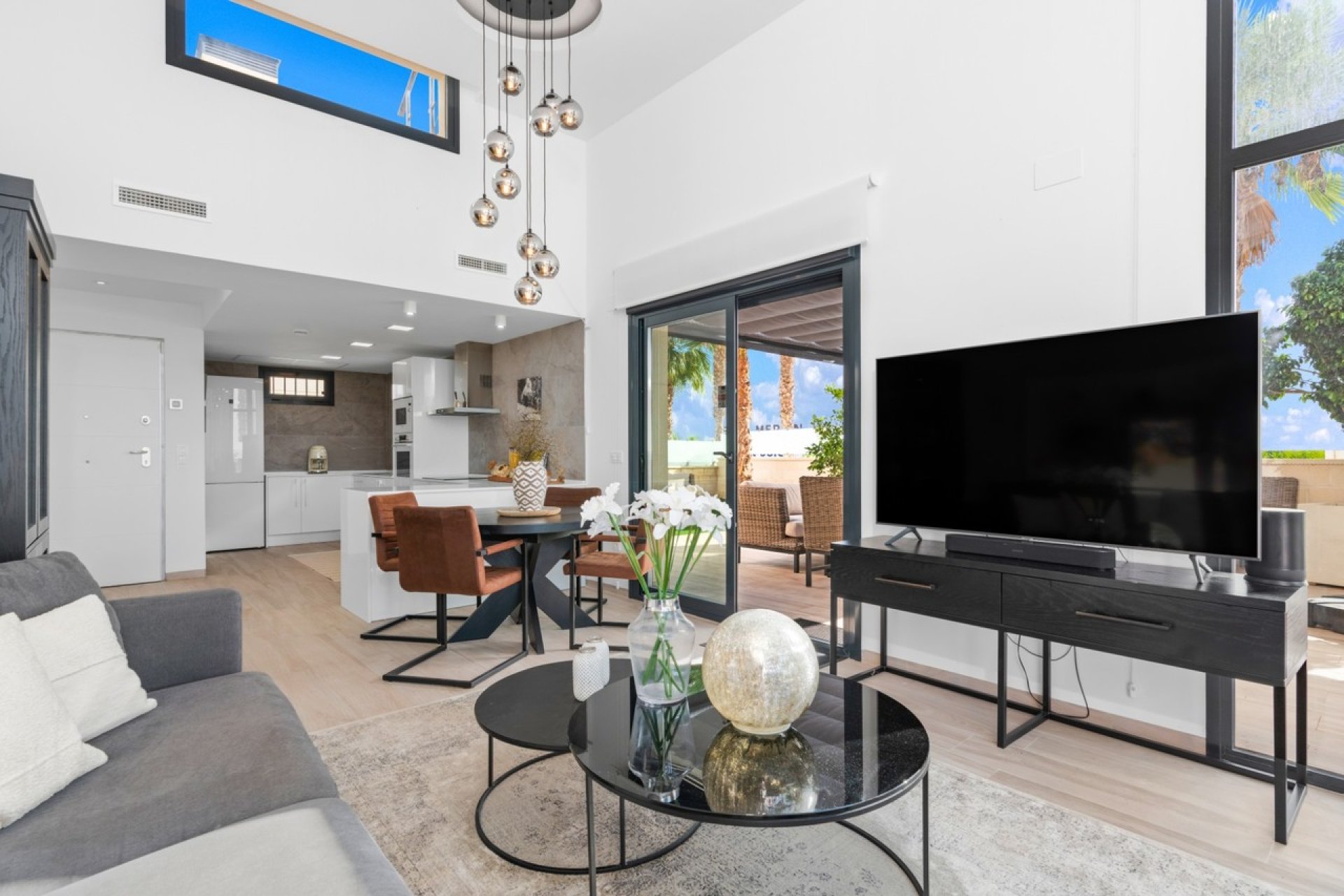 Resale - Villa -
Cabo Roig - Costa Blanca