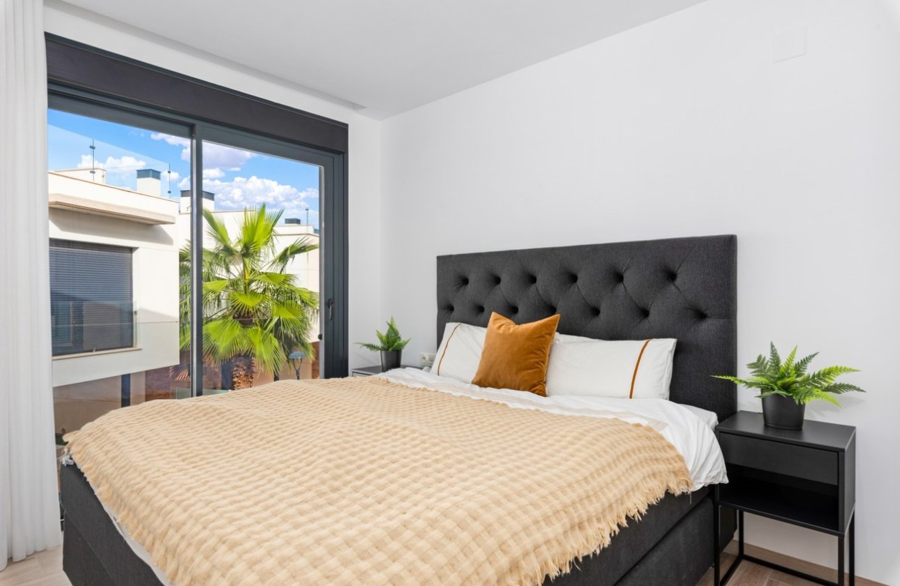 Resale - Villa -
Cabo Roig - Costa Blanca