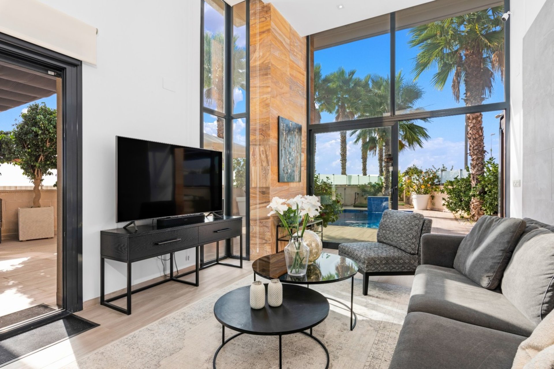 Resale - Villa -
Cabo Roig - Costa Blanca