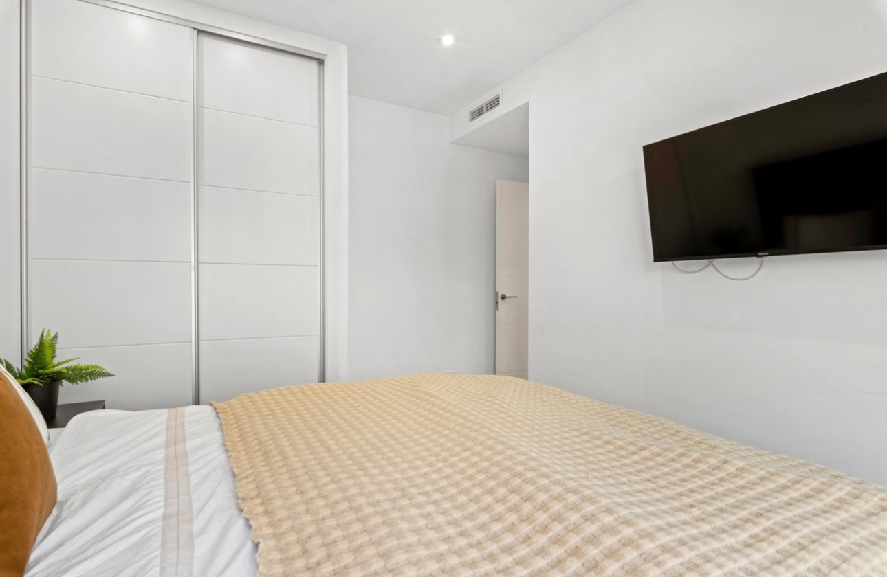 Resale - Villa -
Cabo Roig - Costa Blanca