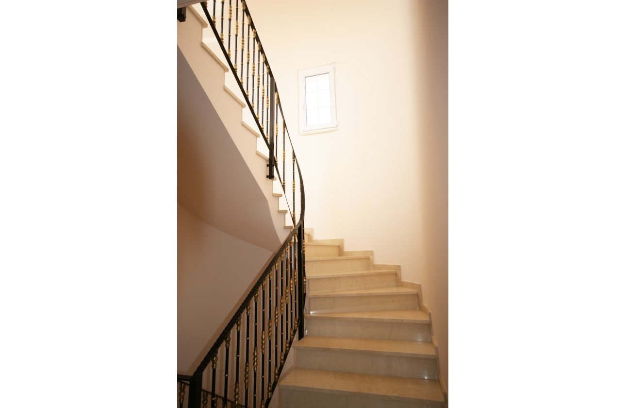 Resale - Villa -
Cabo Roig - Costa Blanca