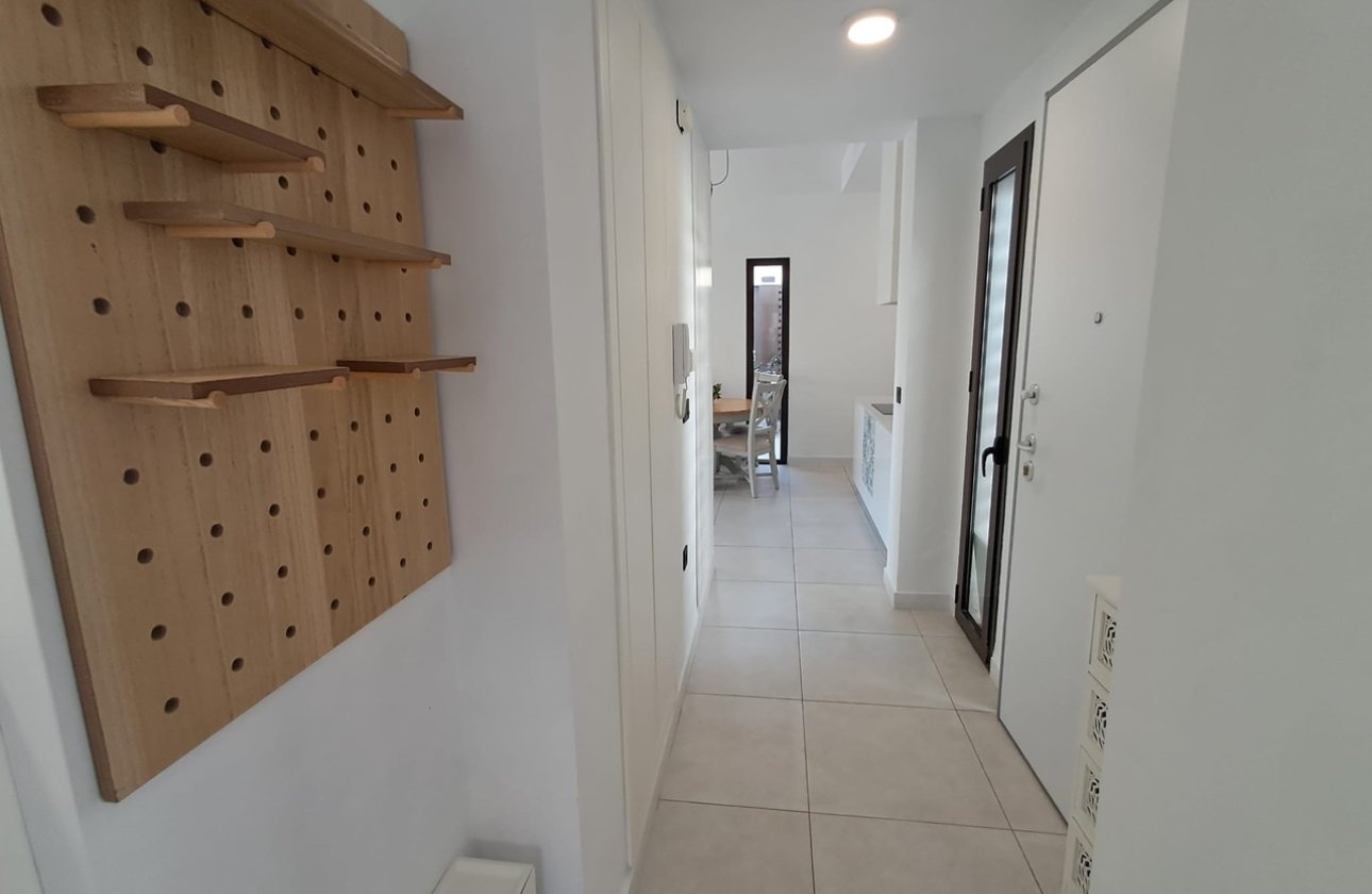 Resale - Villa -
Cabo Roig - Costa Blanca