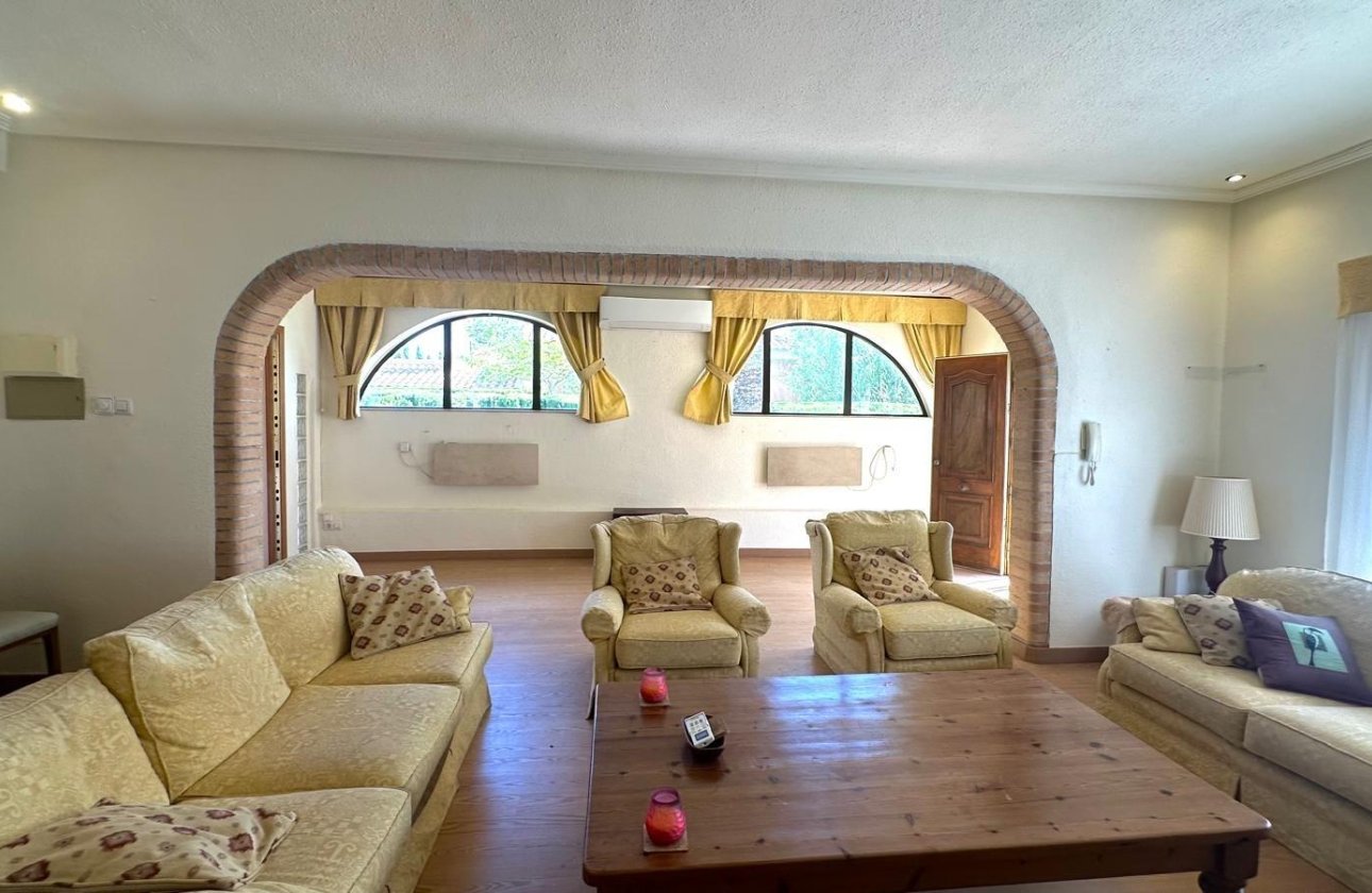 Resale - Villa -
Cabo Roig - Costa Blanca