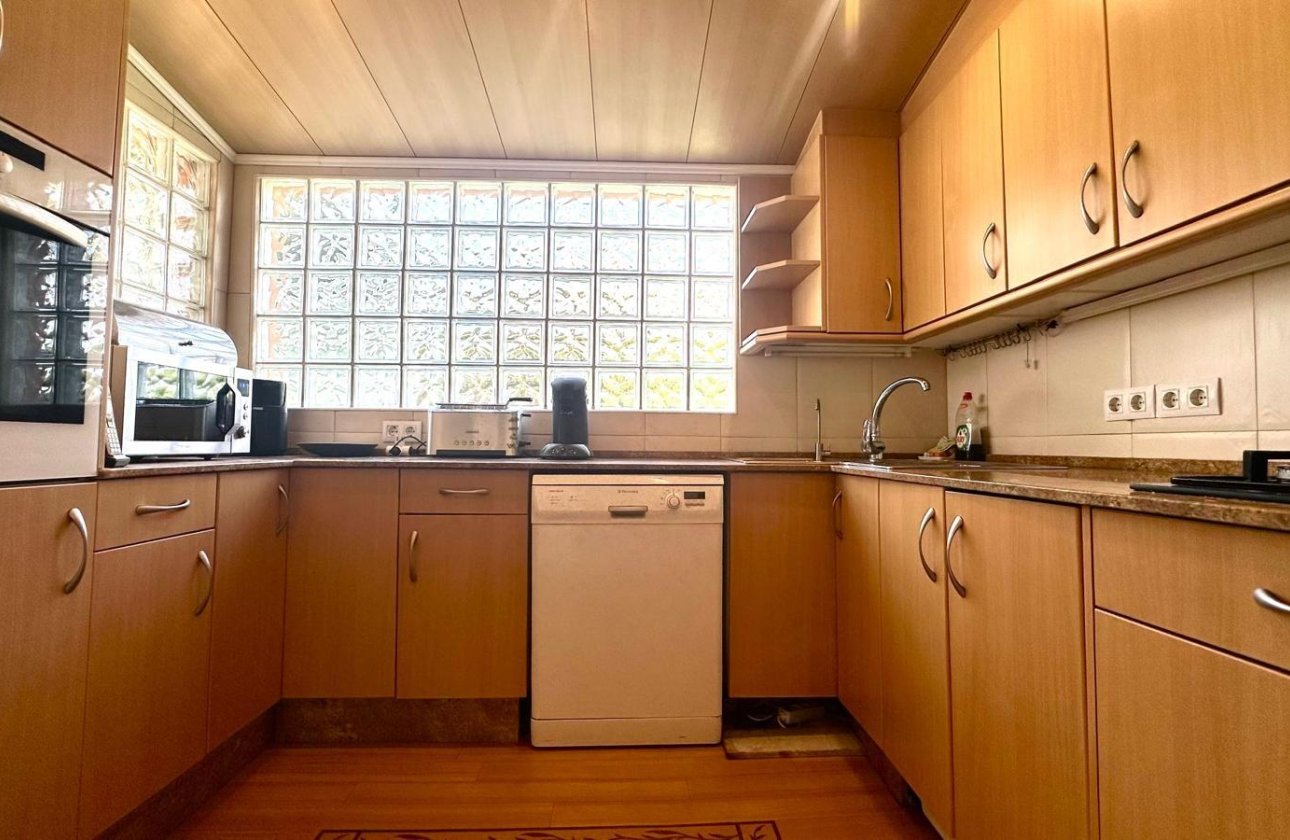 Resale - Villa -
Cabo Roig - Costa Blanca